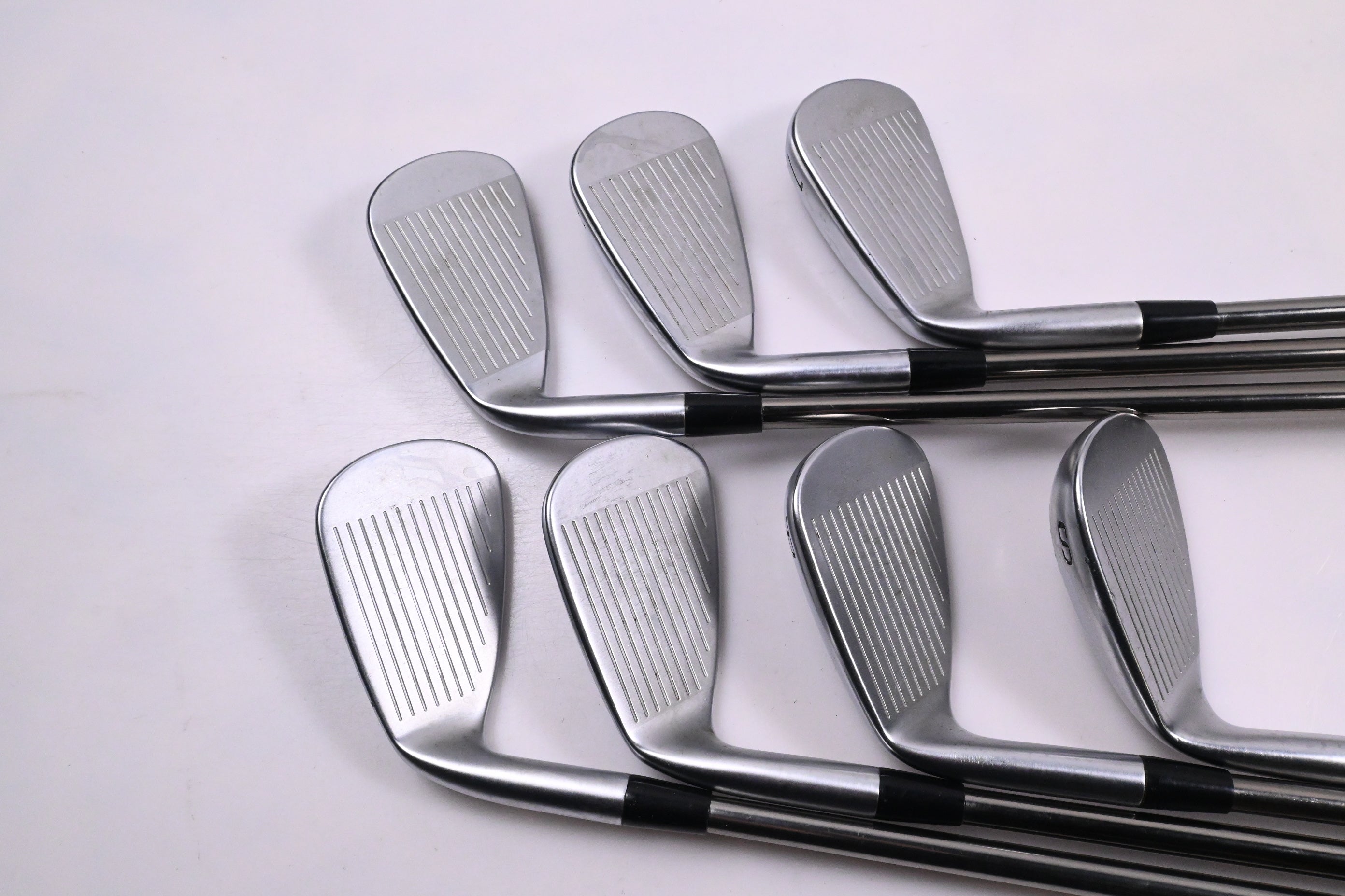 Mizuno JPX 921 Hot Metal Irons / 5-PW+SW / Regular Flex UST Recoil ESX 460