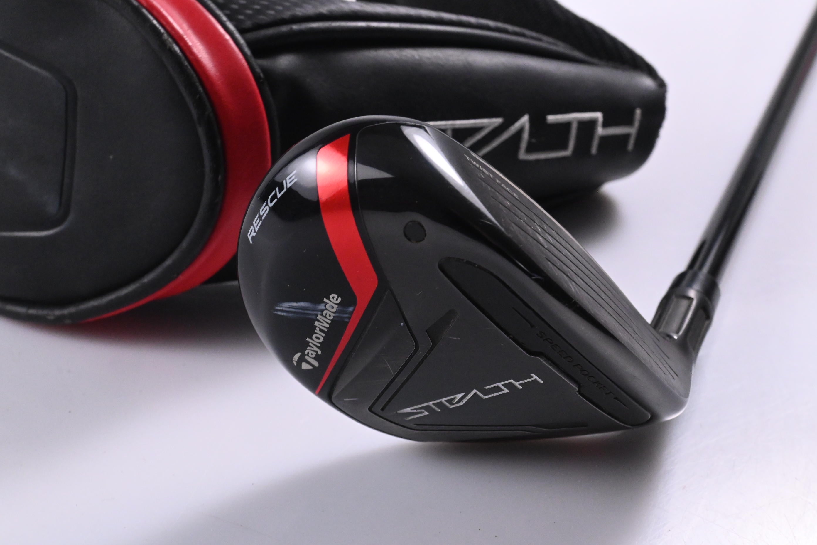 Taylormade Stealth #4 Hybrid / 22 Degree / Regular Flex Ventus Red 6 Shaft