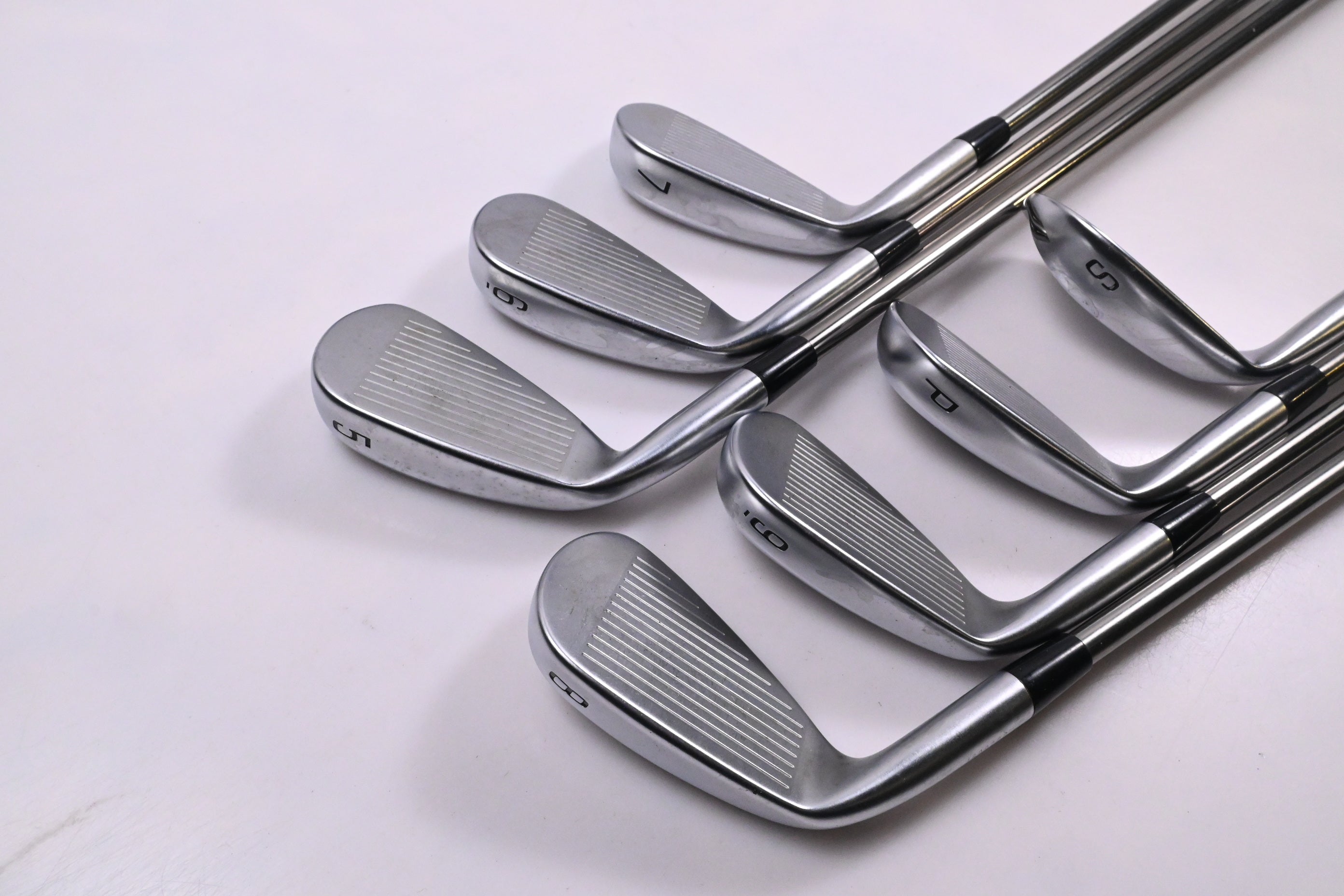 Mizuno JPX 921 Hot Metal Irons / 5-PW+SW / Regular Flex UST Recoil ESX 460