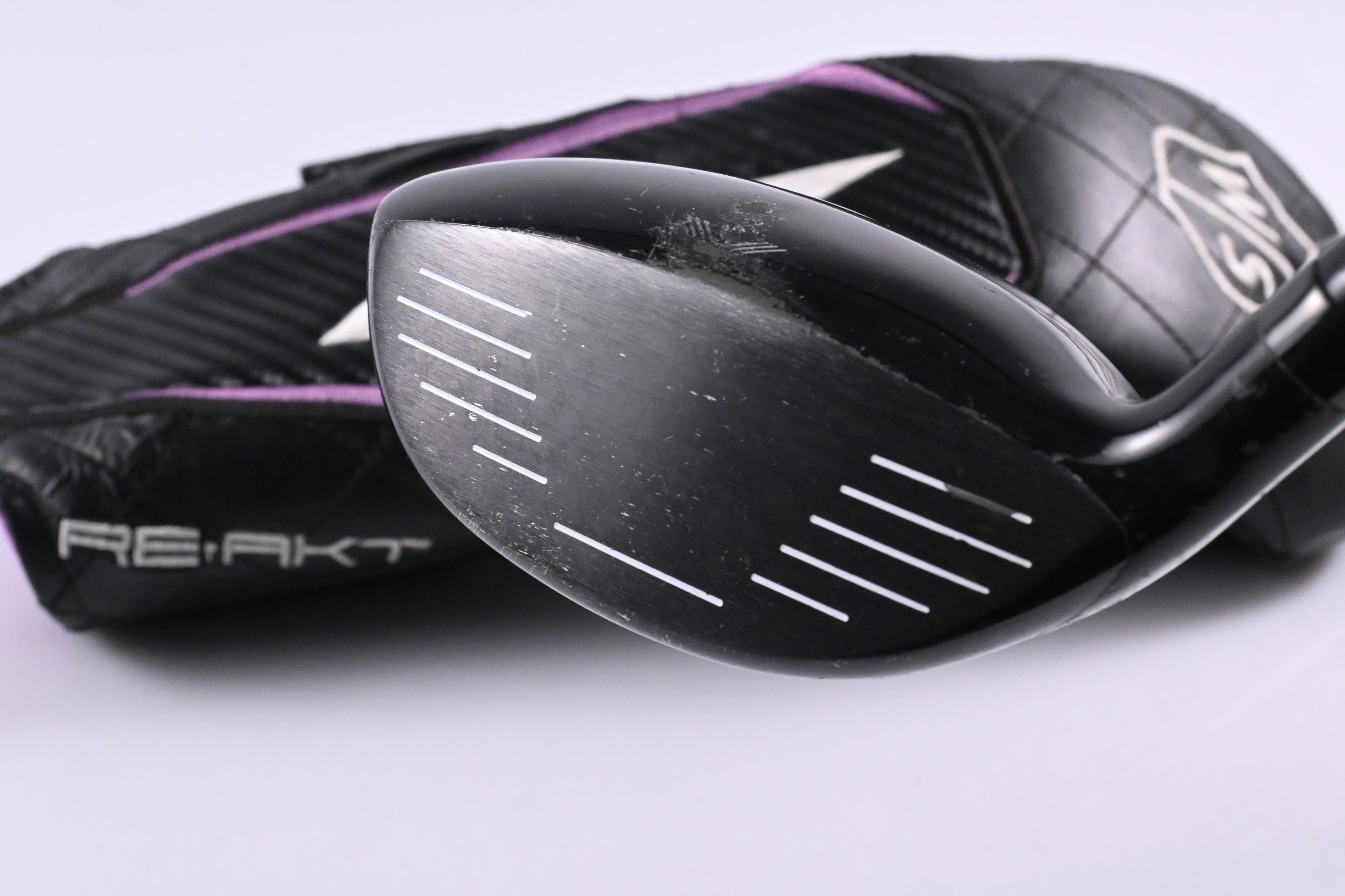 Ladies Wilson Staff D7 #3 Wood / 15 Degree / Ladies Flex UST Mamiya Helium 43
