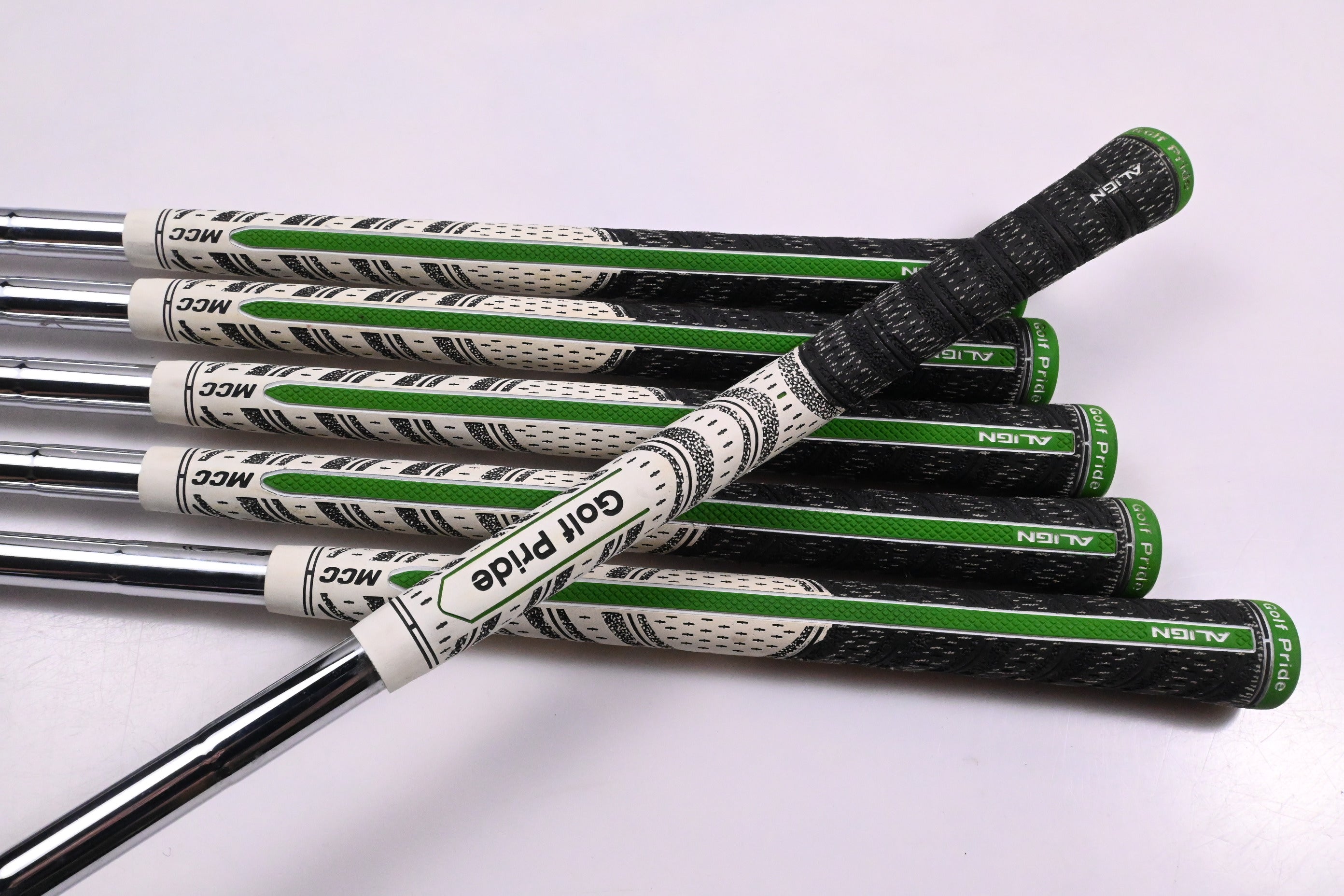 Callaway Apex 19 Irons / 5-PW / Regular Flex Elevate 65 Shafts