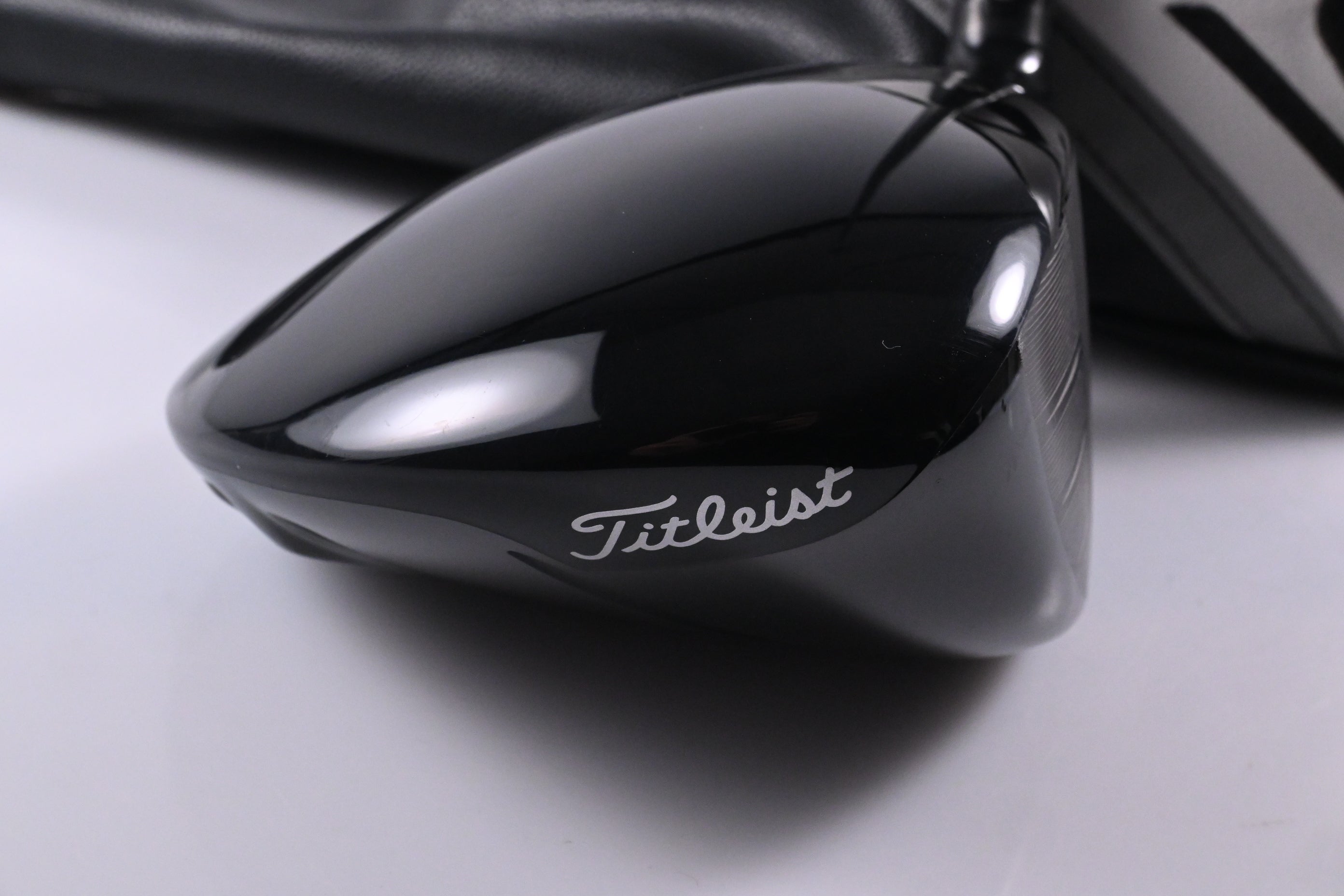 Titleist TSR3 Driver / 9 Degree / Stiff Flex Graphite Design Tour AD XC-6 Shaft