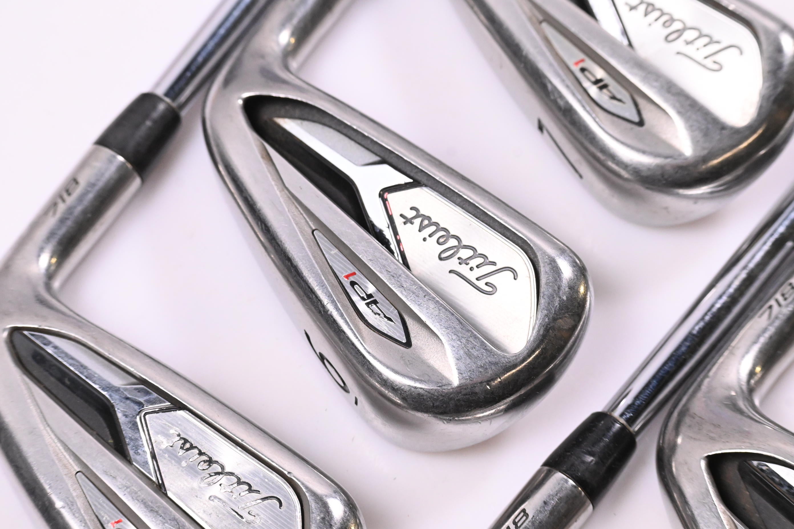Titleist 718 AP1 Irons / 5-PW / Stiff Flex AMT Red S300 Shafts