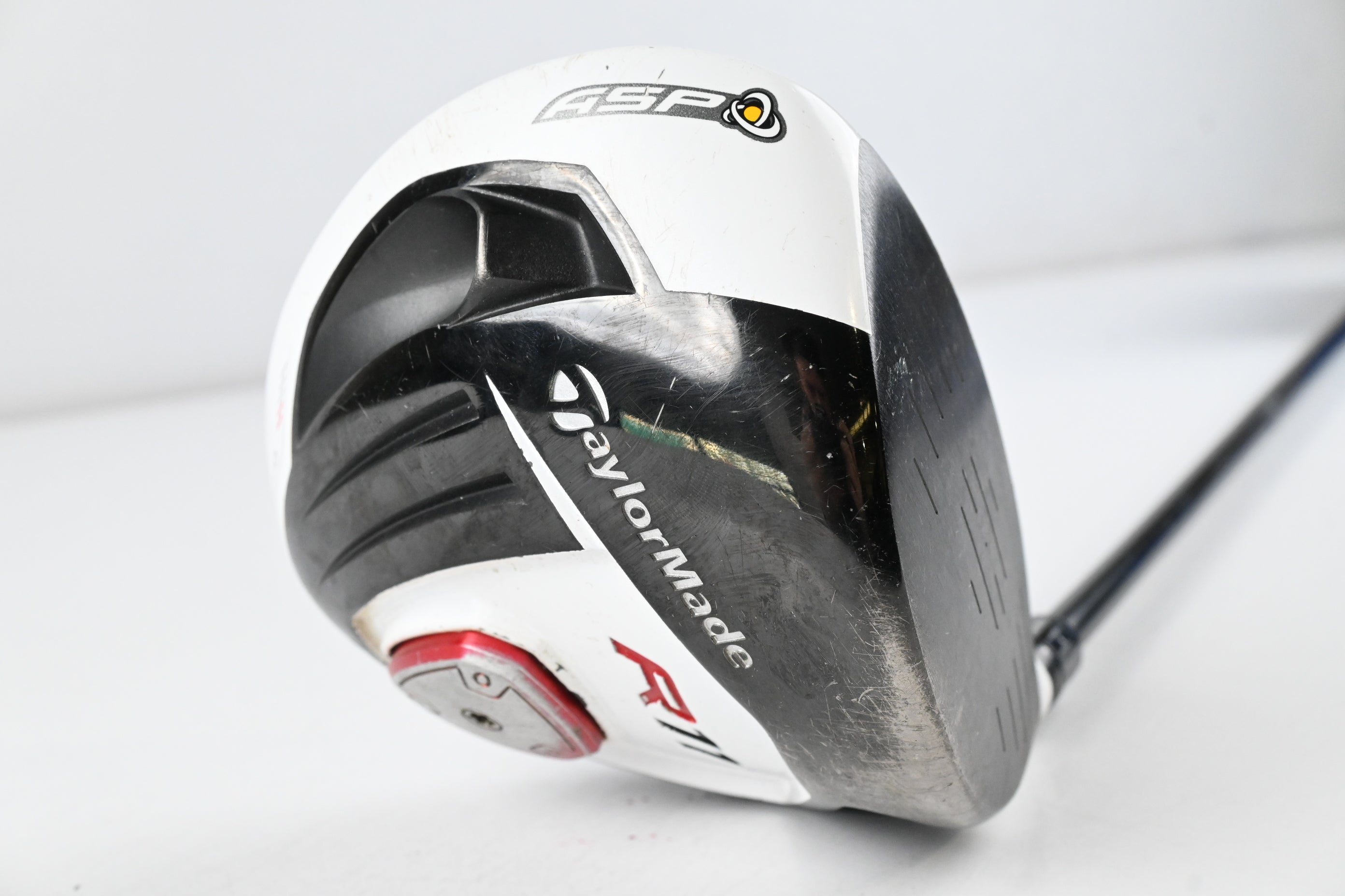 Taylormade R11 Driver / 9 Degree / Stiff Flex Fujikura Blur 60 Shaft