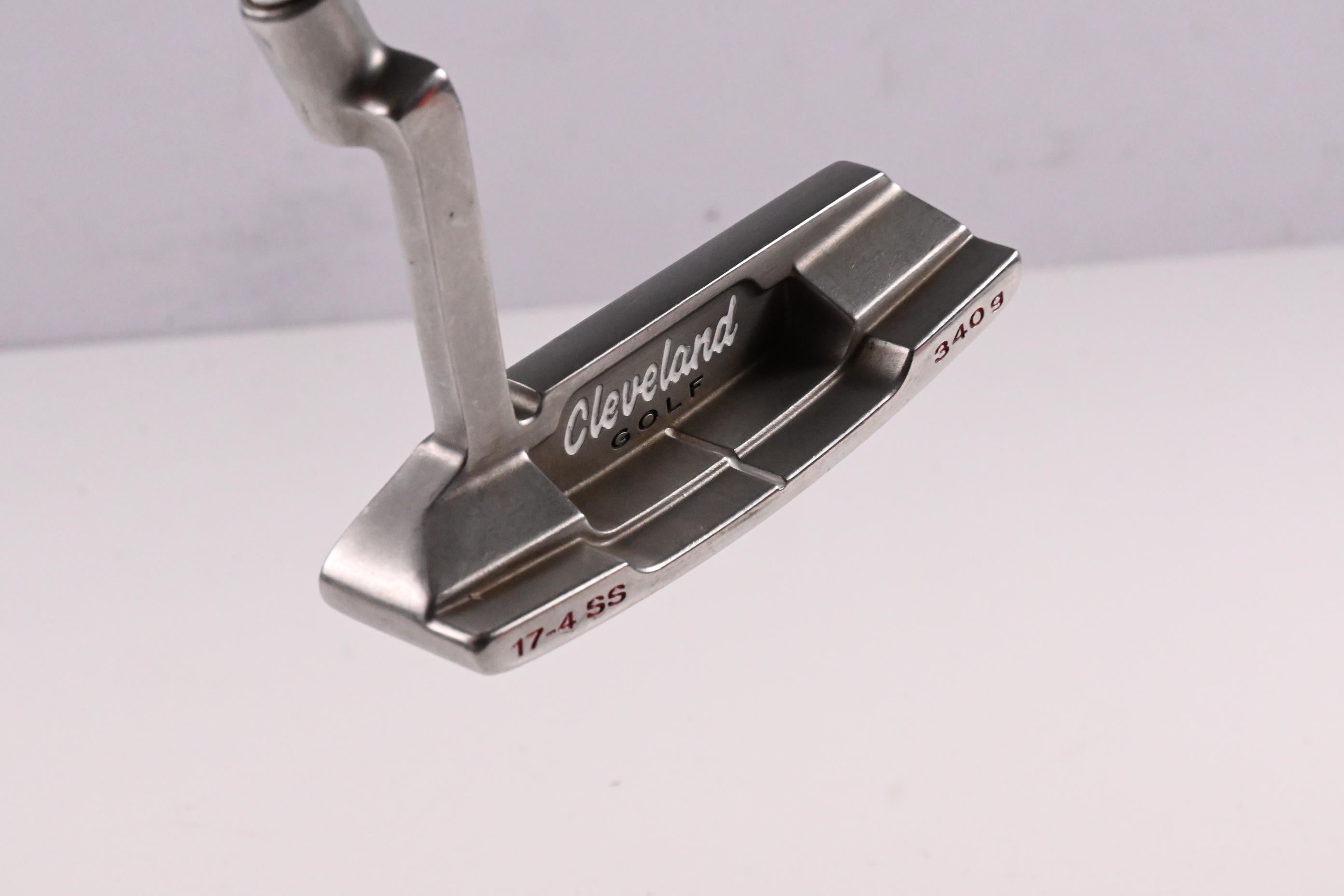 Cleveland Classic Platinum #4 Putter / 34 Inch
