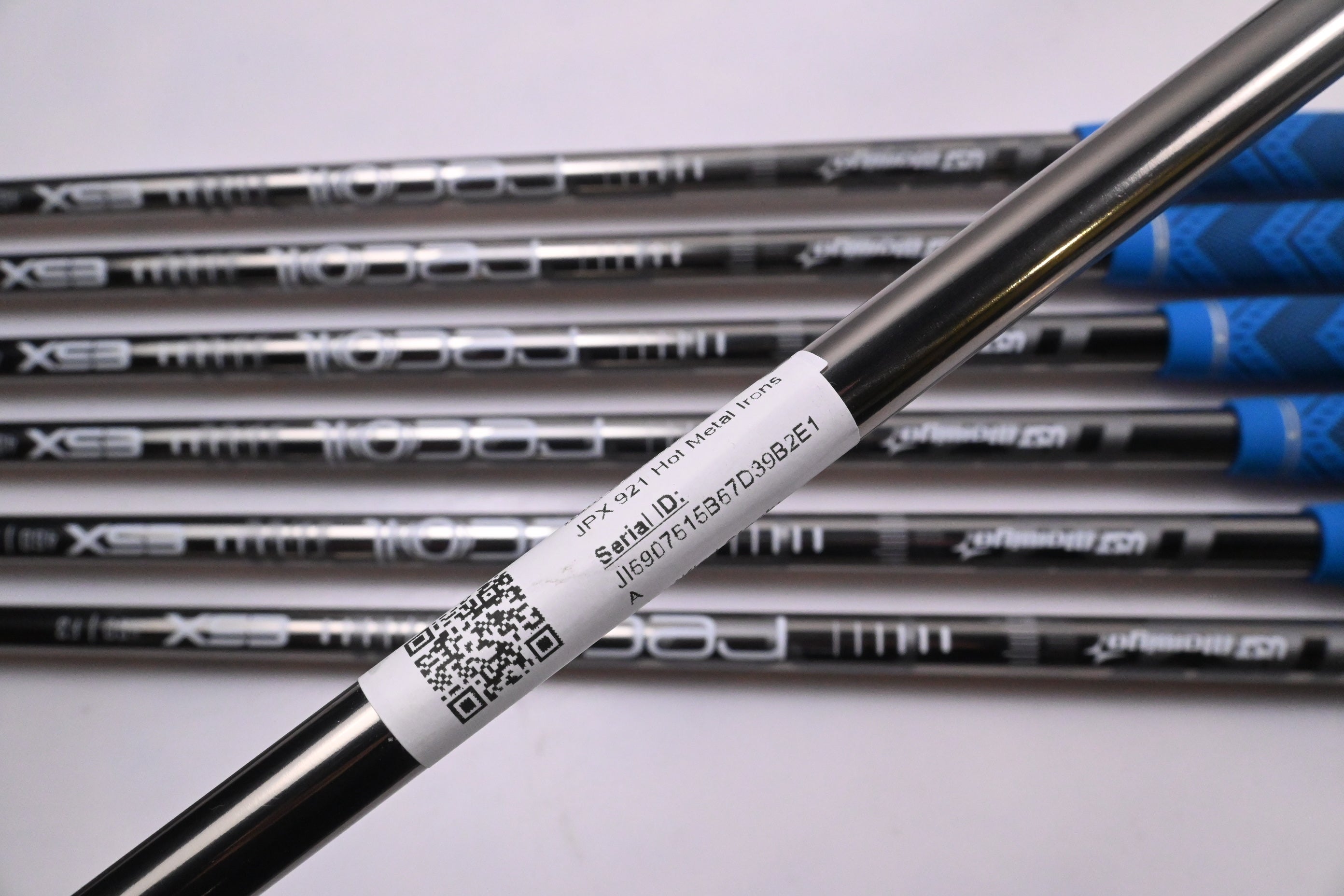Mizuno JPX 921 Hot Metal Irons / 5-PW+SW / Regular Flex UST Recoil ESX 460