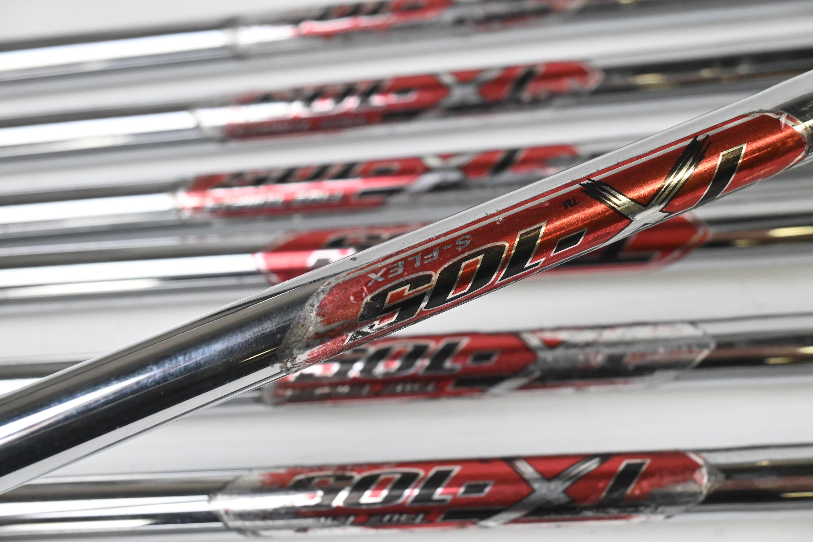 Wilson Ci7 Irons / 4-PW+SW / Stiff Flex TX-105 Shafts