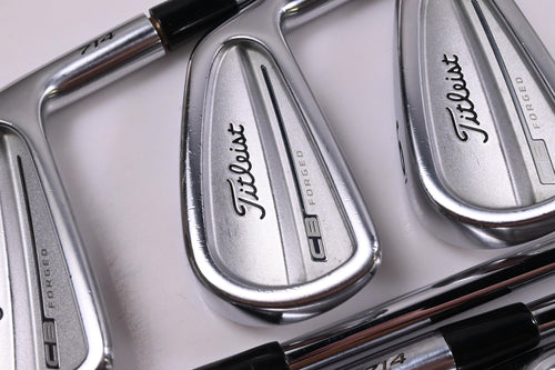 Titleist 714 CB Irons / 4-PW / Stiff Flex Dynamic Gold S300 Shafts