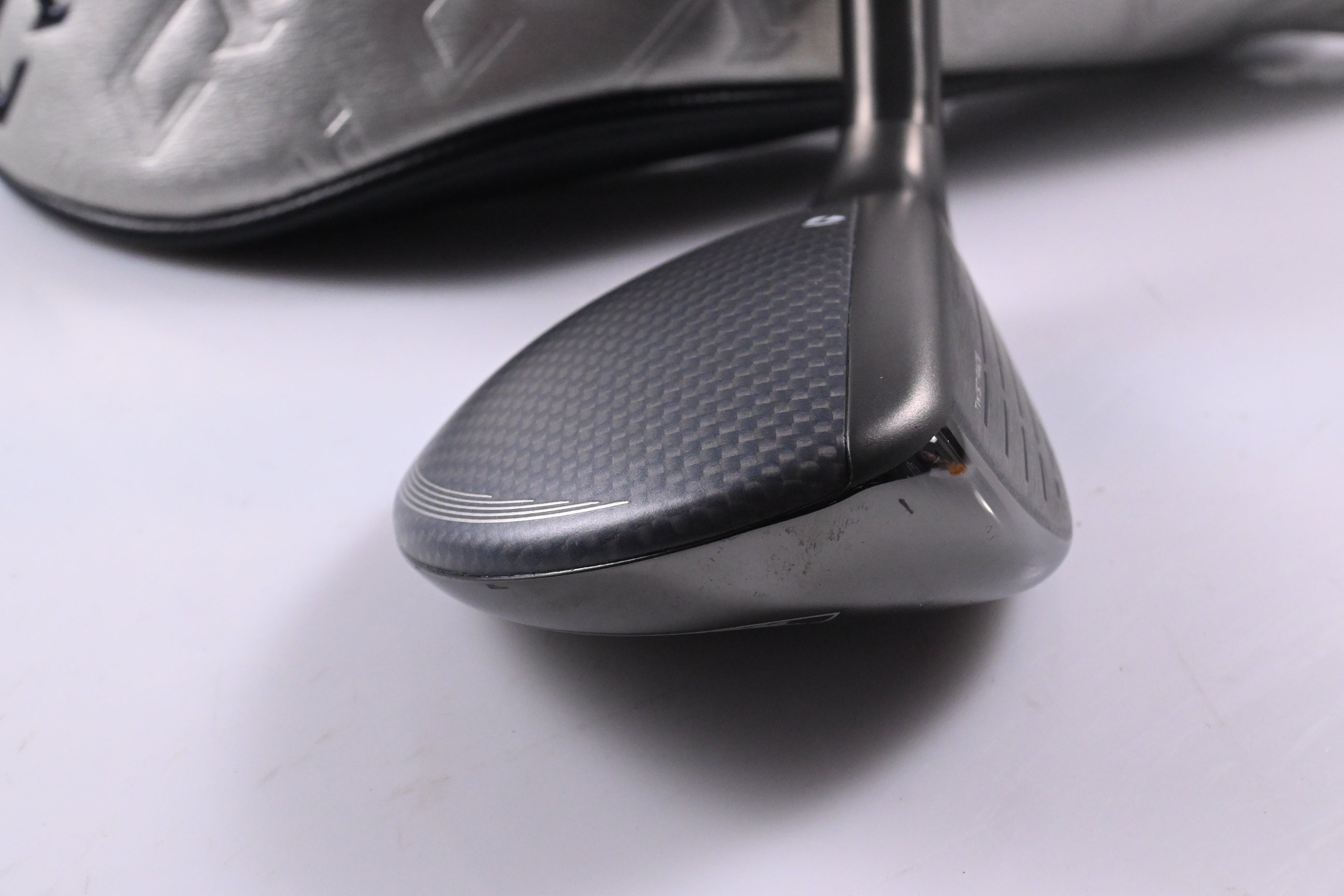Taylormade Qi35 Max Lite #5 Hybrid / 27 Degree / Regular Flex Vanquish 5 Shaft