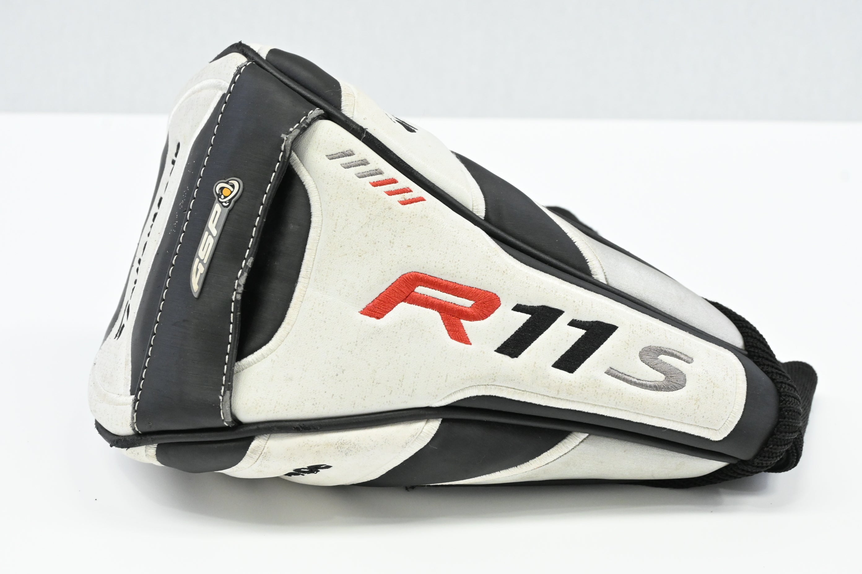 Taylormade R11S Driver / 9 Degree / Regular Flex Aldila RIP Phenom 60 Shaft