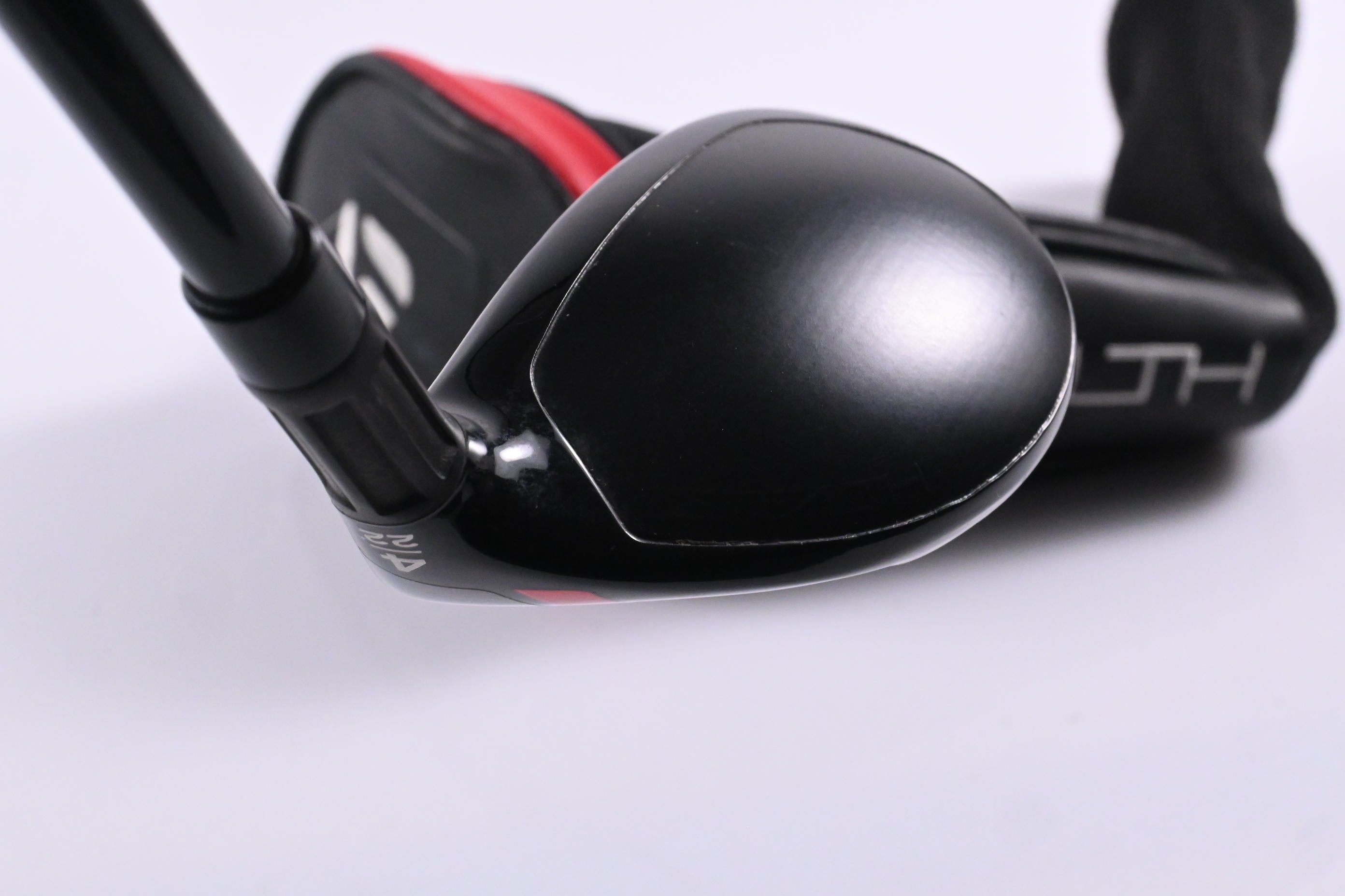 Taylormade Stealth #4 Hybrid / 22 Degree / Regular Flex Ventus Red 6 Shaft