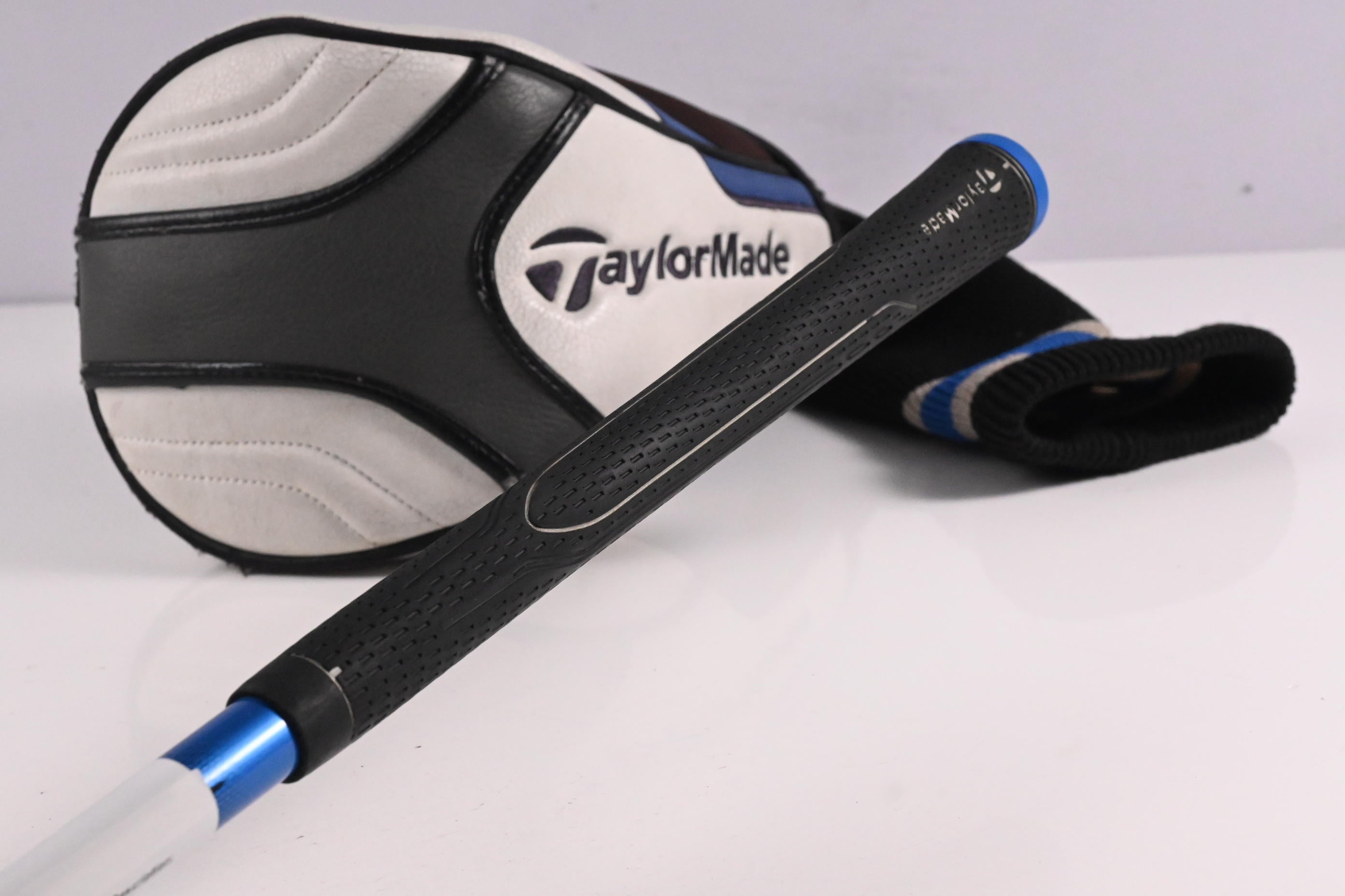 Taylormade Jetspeed Driver / 9.5 Degree / Stiff Flex Taylormade Volex T 49 Shaft