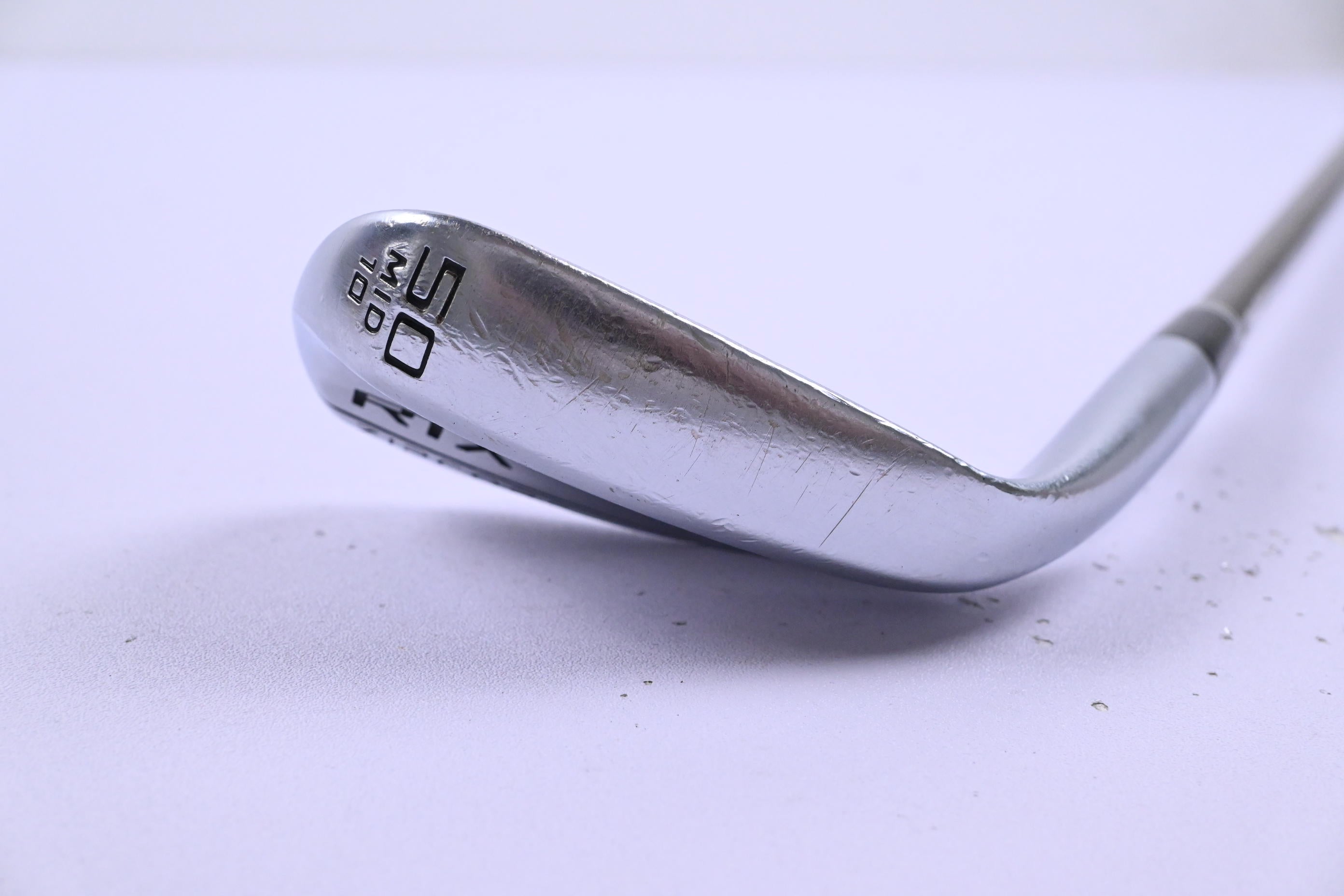 Cleveland RTX ZipCore Gap Wedge / 50 Degree / Regular Flex UST Recoil ES 760