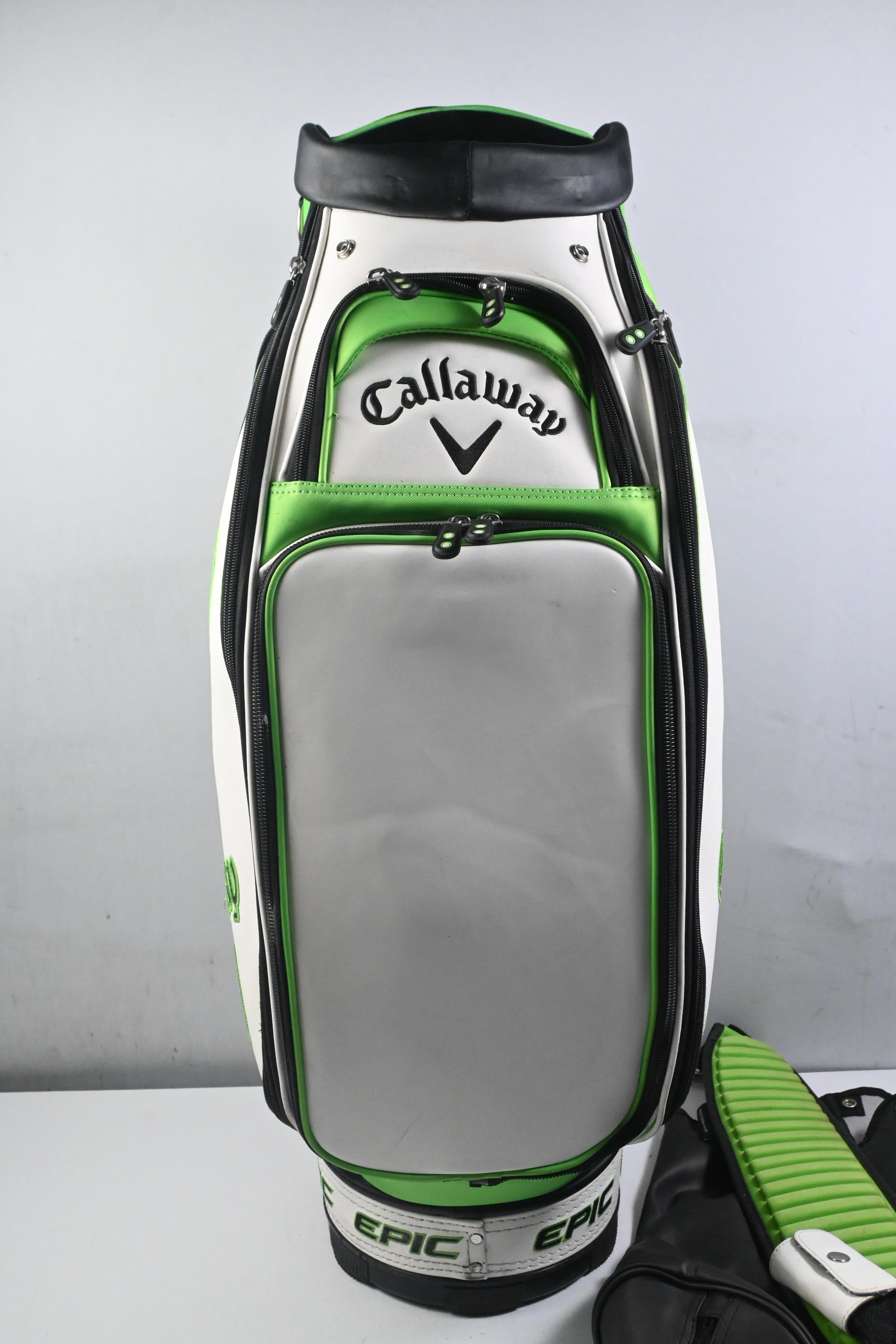 Callaway Epic Tour Bag / 6-Way Divider / White & Green
