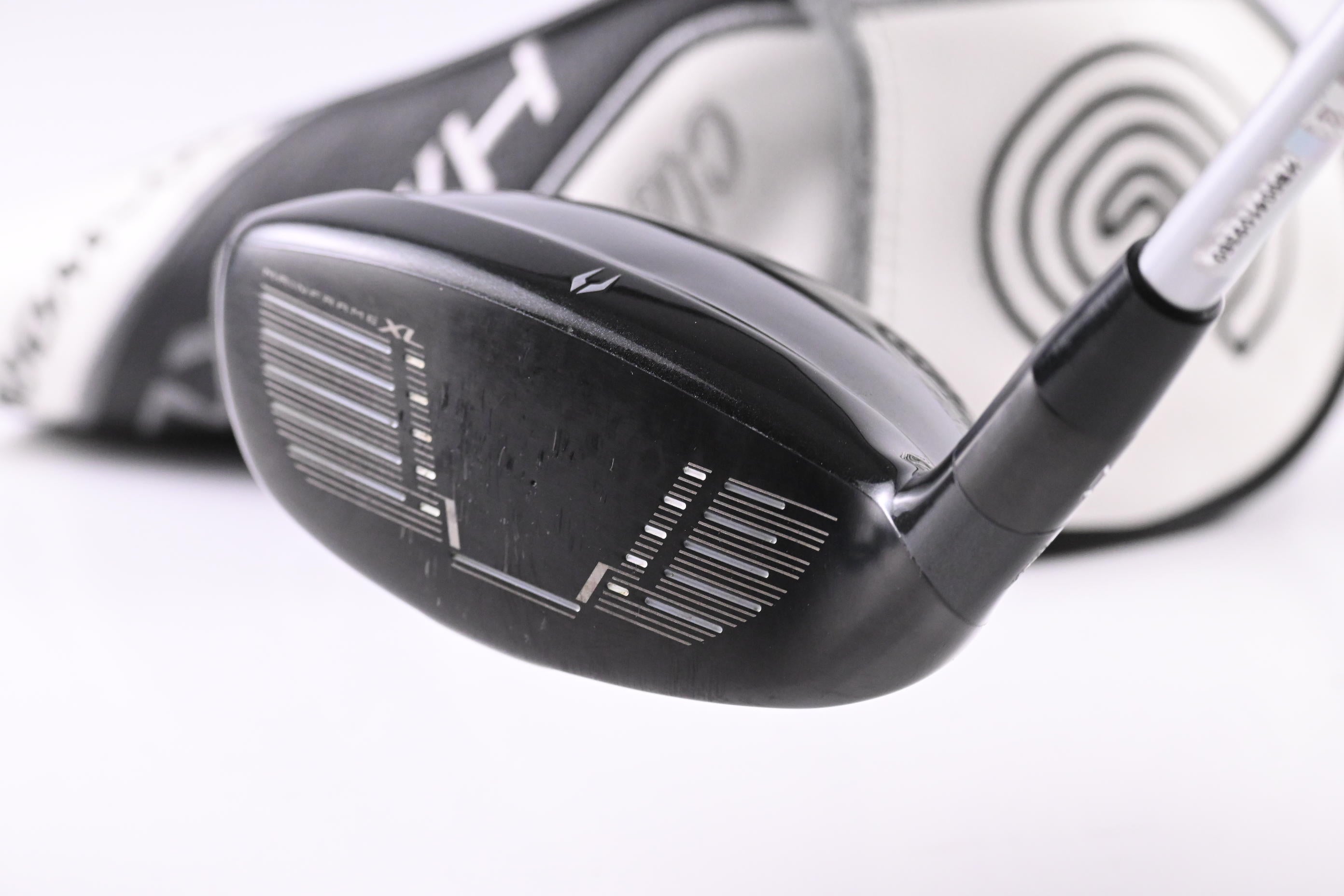 Cleveland Halo XL Hy-Wood 3 Hybrid / 17 Degree / Regular Flex Aldila Ascent 40
