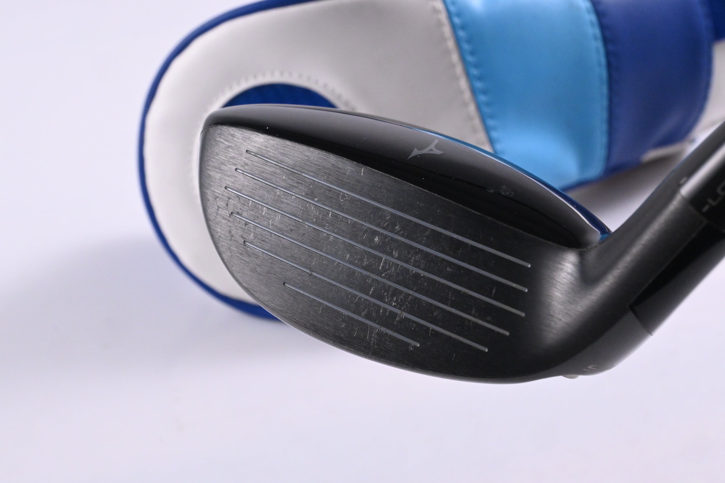 Mizuno ST-Max 230 #4 Hybrid / 22 Degree / Senior Flex Project X Denali Red 60
