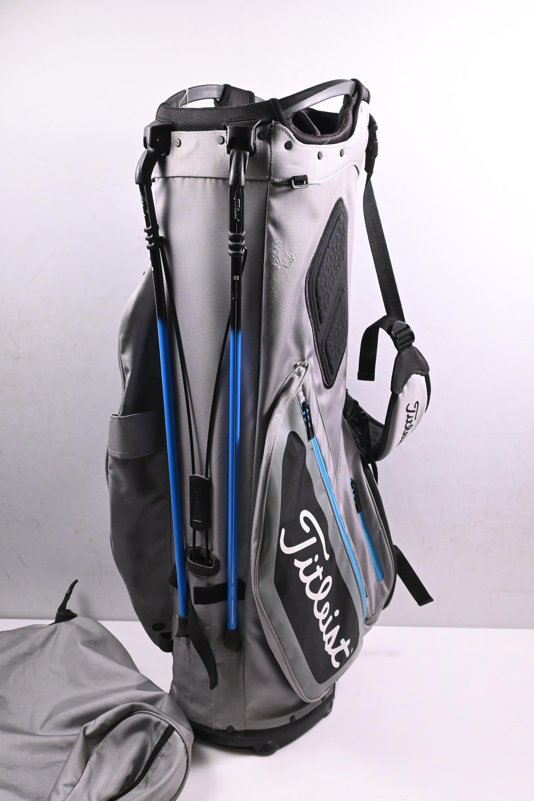 Titleist Hybrid 14 Stand Bag / 14-Way Divider / Grey, Black