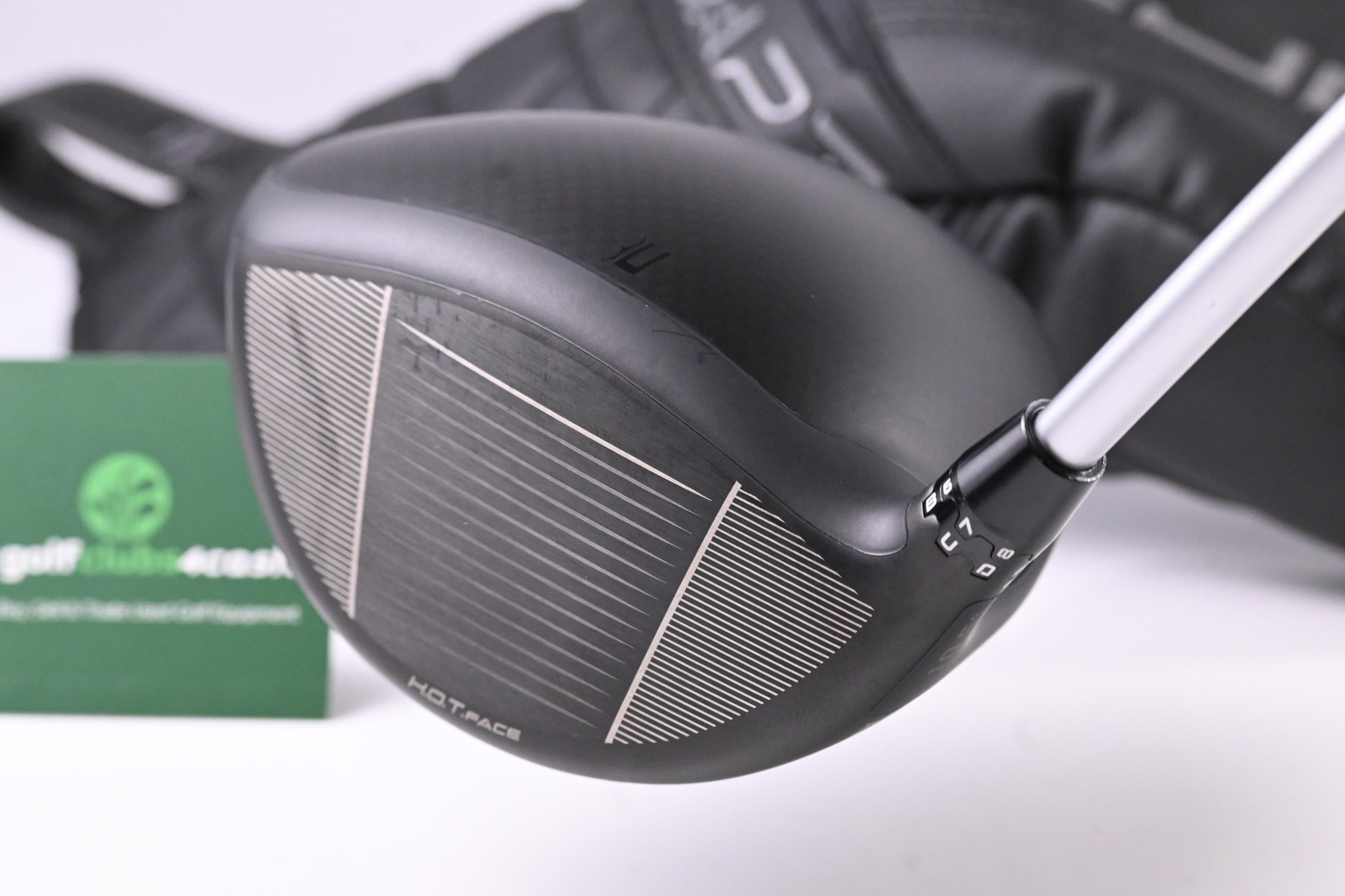 Cobra DS-Adapt LS Driver / 10.5 Degree / X-Flex Aldila Ascent Red 60 Shaft