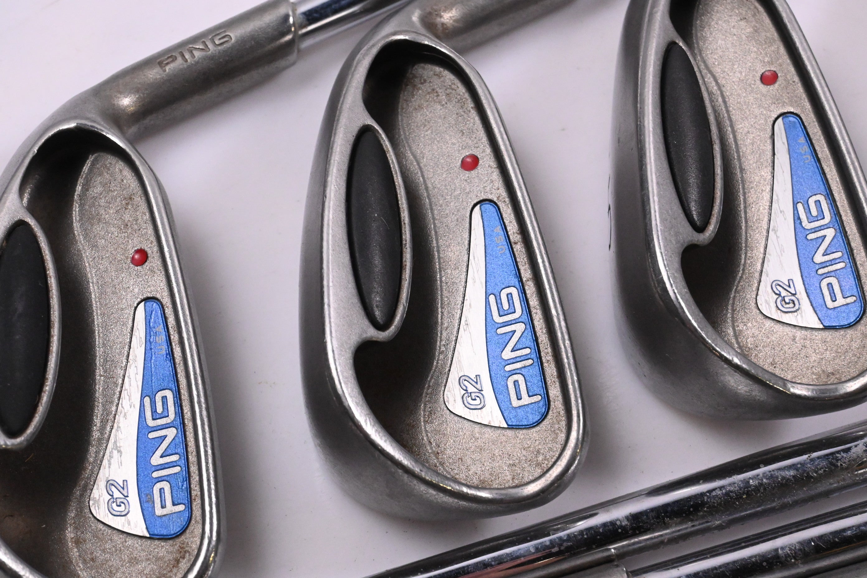 Ping G2 Irons / 3-PW+SW / Red Dot / Regular Flex Ping Shafts