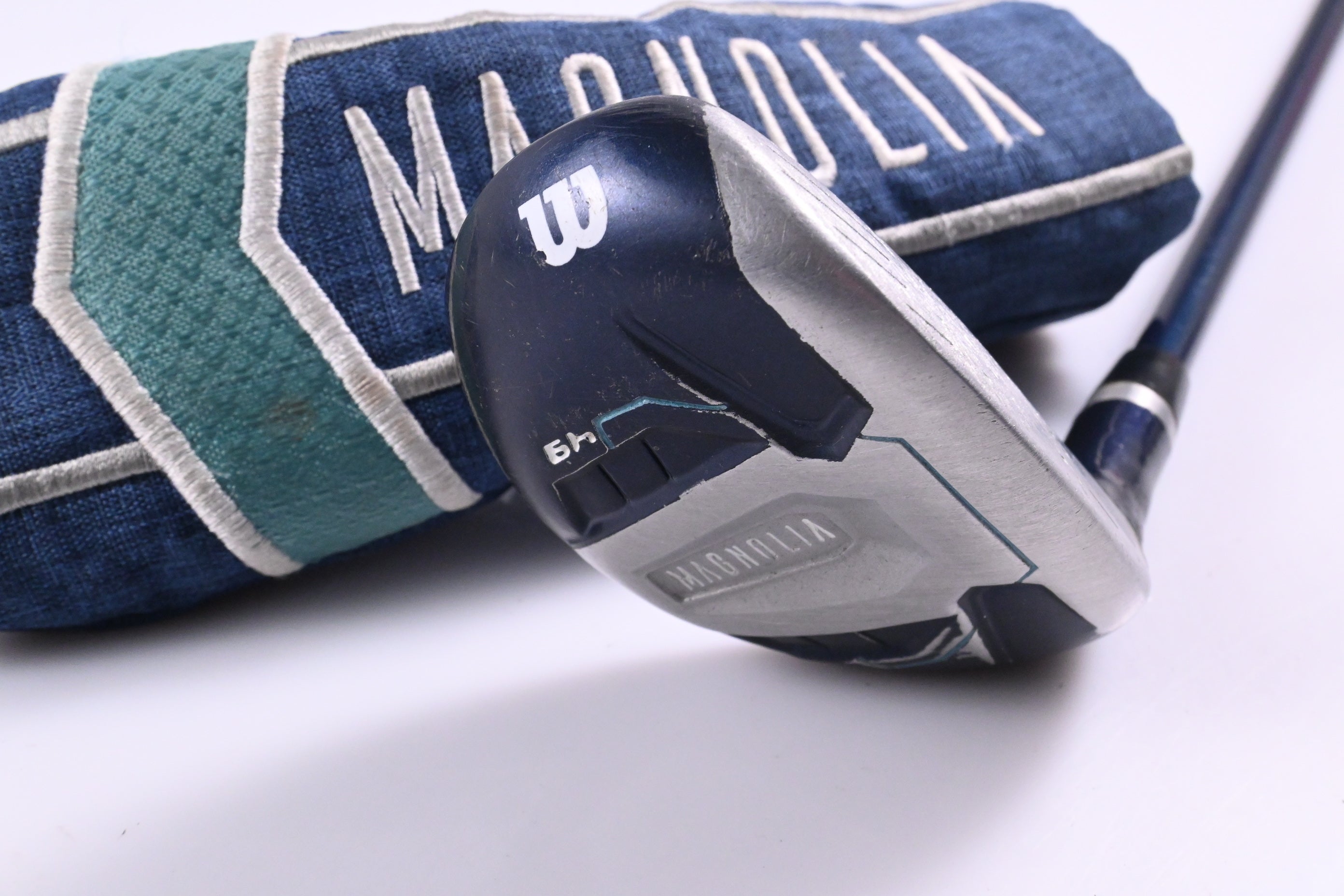 Ladies Wilson Magnolia #6 Hybrid / 26 Degree / Ladies Flex Magnolia Shaft