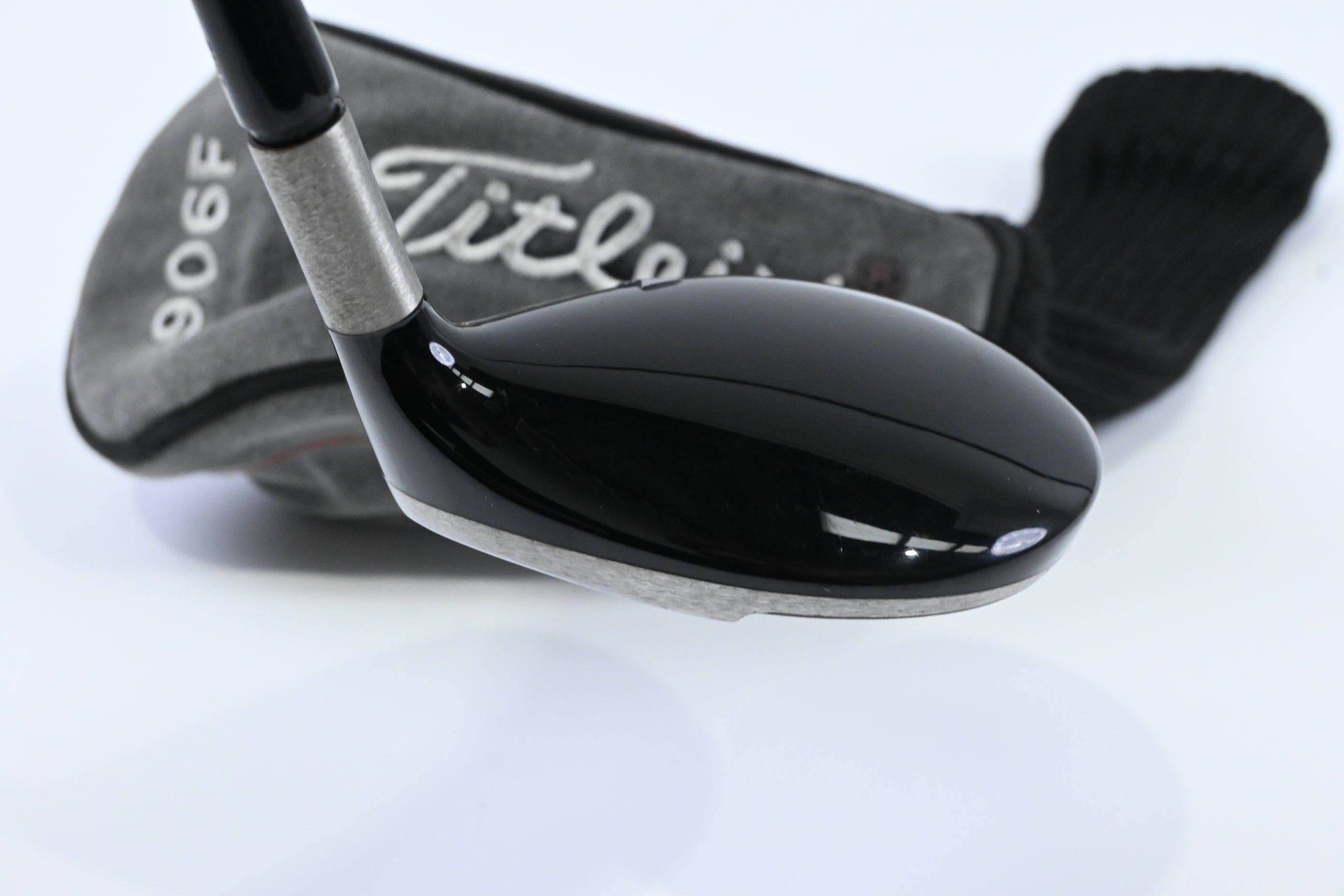 Titleist 906 F2 #3 Wood / 15 Degree / Regular Flex Aldila NV 75 Shaft