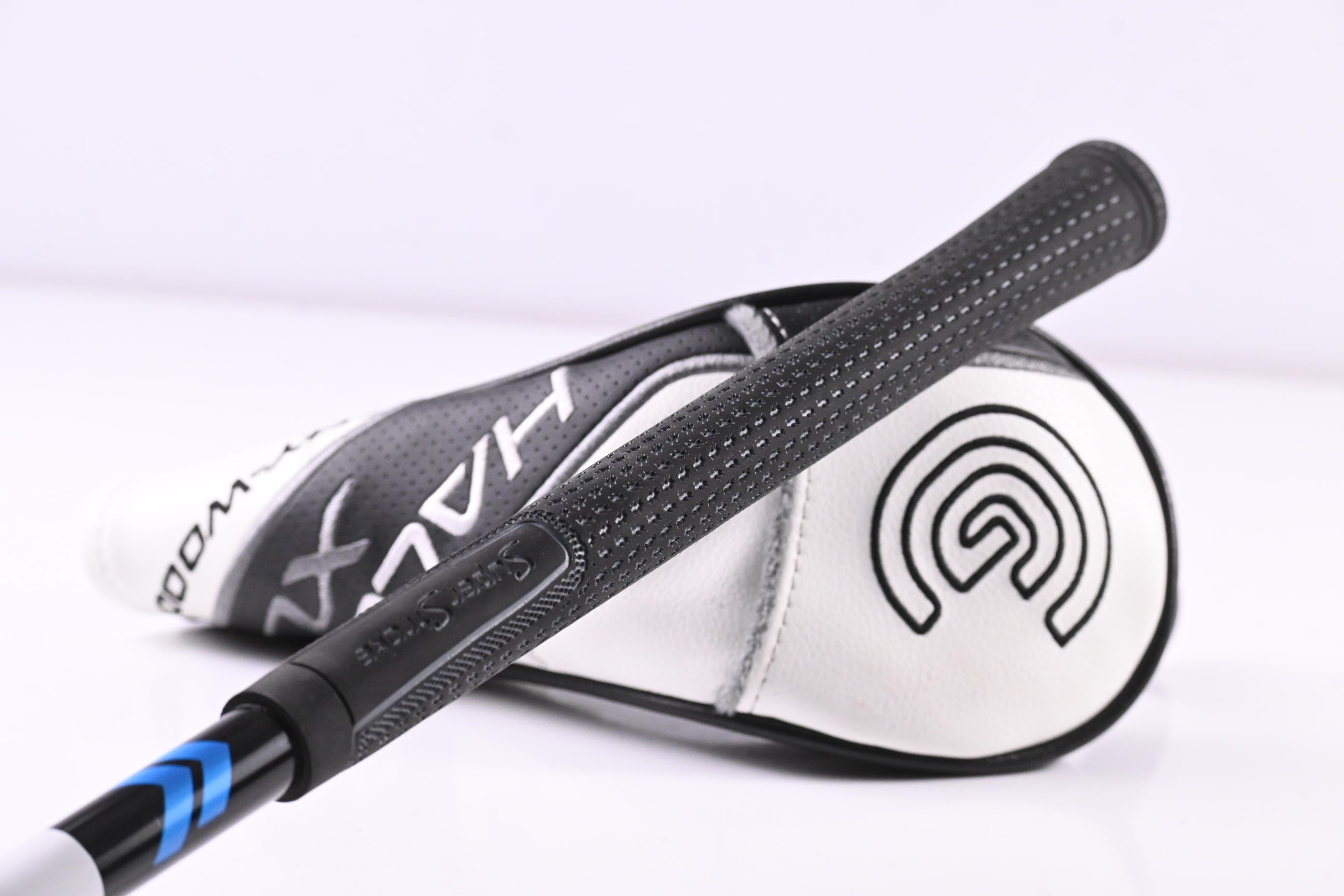 Cleveland Halo XL Hy-Wood 3 Hybrid / 17 Degree / Regular Flex Aldila Ascent 40