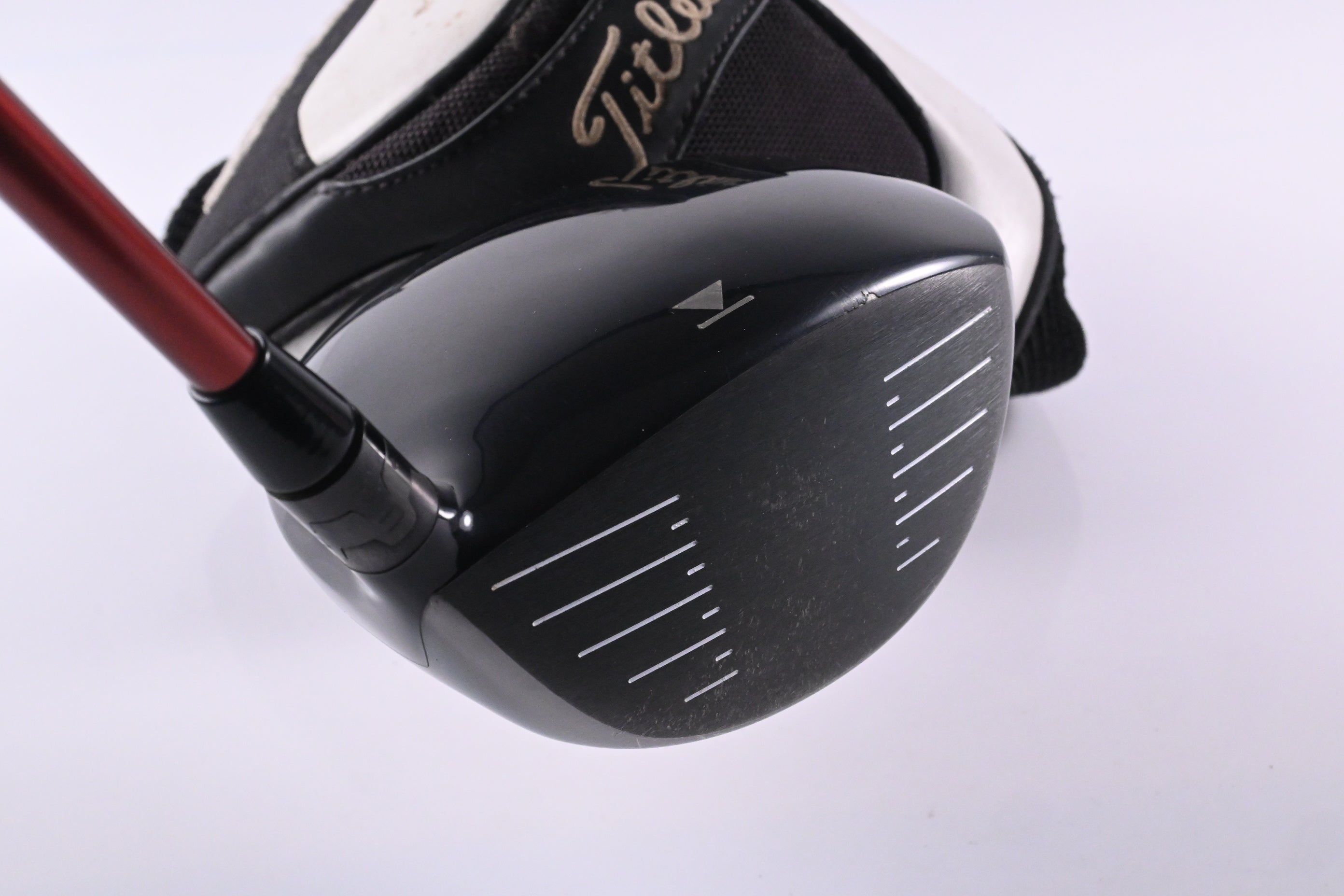 Left Hand Titleist 910 D2 Driver / 10.5 Degree / Regular Flex Diamana Ilima 61