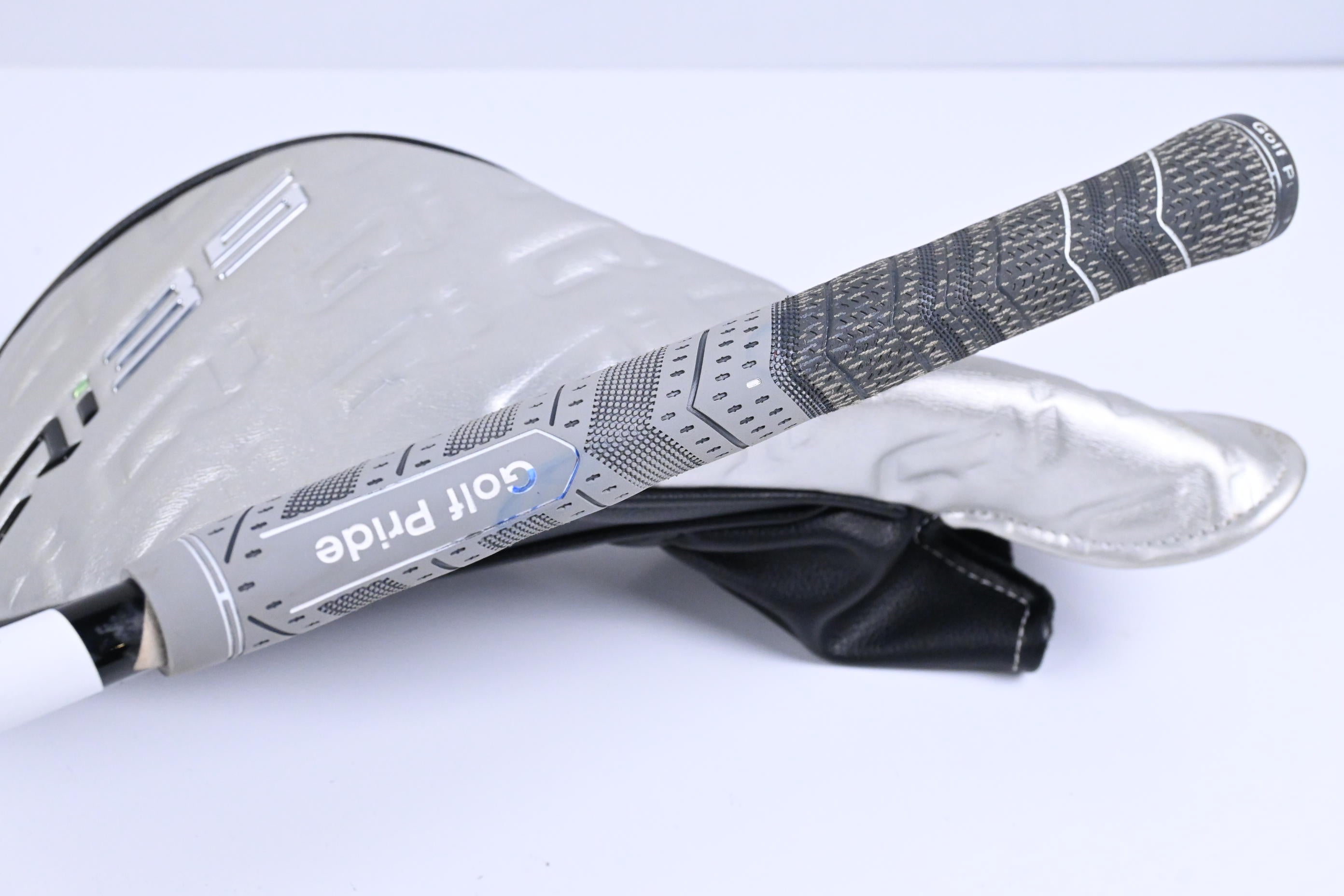 Taylormade Qi35 Max Driver / 9 Degree / X-Flex HZRDUS Silver 70 Shaft