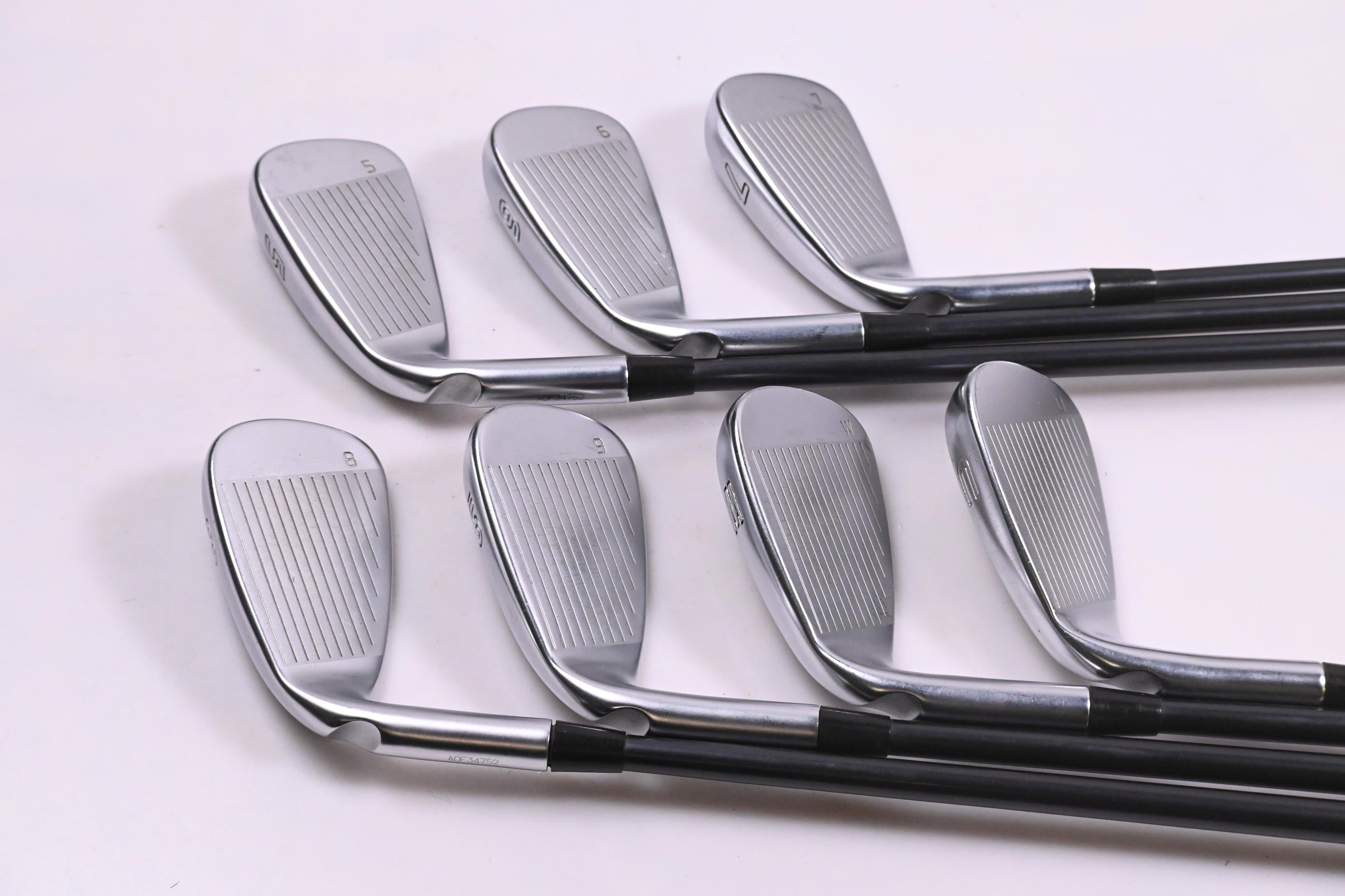 Ping G410 Irons / 5-PW+GW / Green Dot / Regular Flex Ping Alta CB Red Shafts