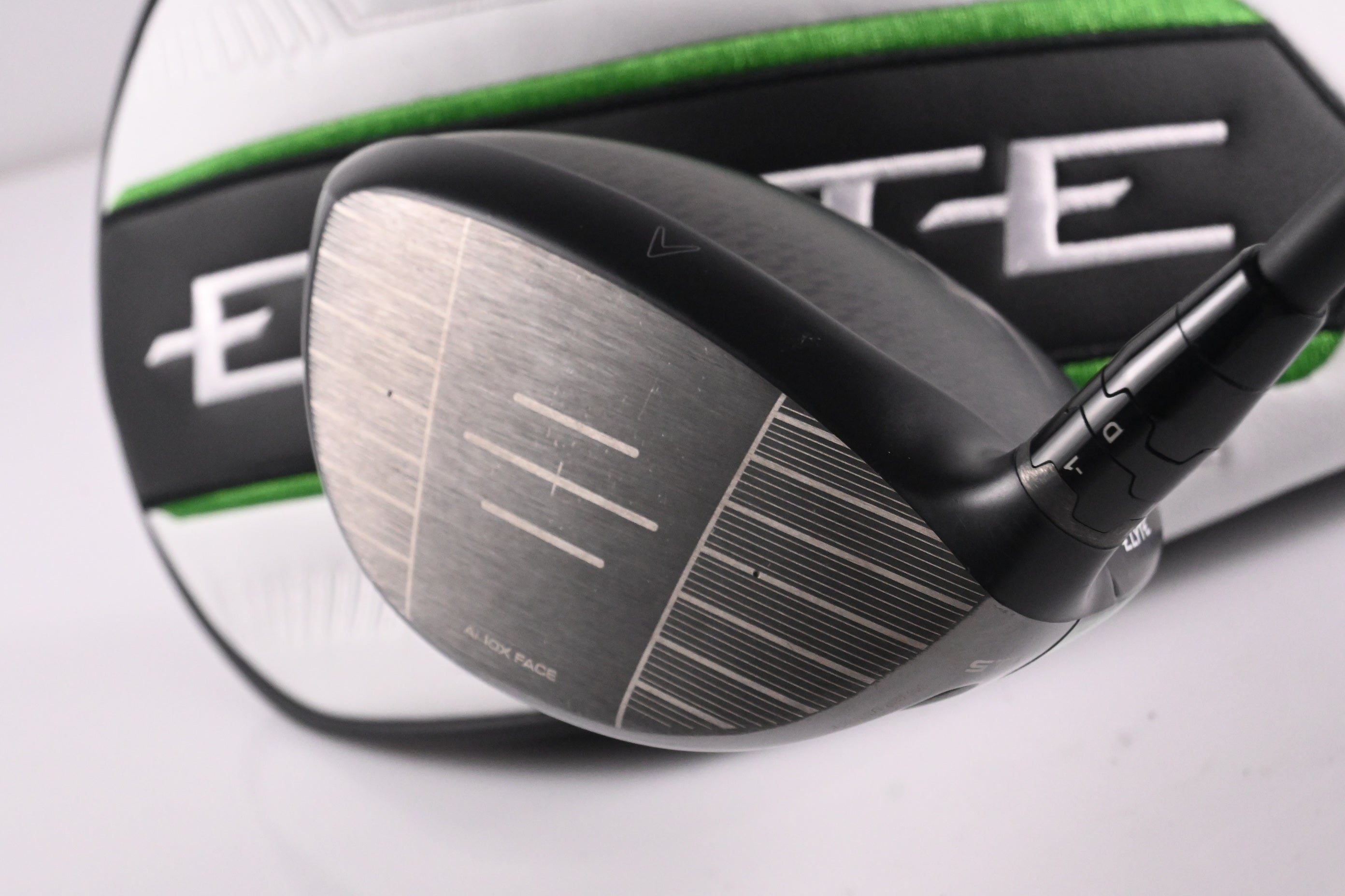 Callaway Elyte Driver / 10.5 Degree / Regular Flex Vanquish 4 Shaft