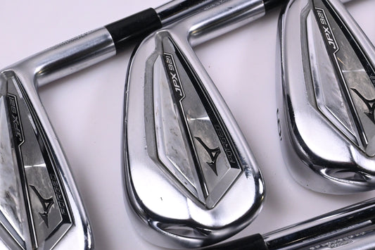 Mizuno JPX 921 Forged Irons / 4-PW+GW / Stiff Flex KBS $-Taper Lite 100 Shafts