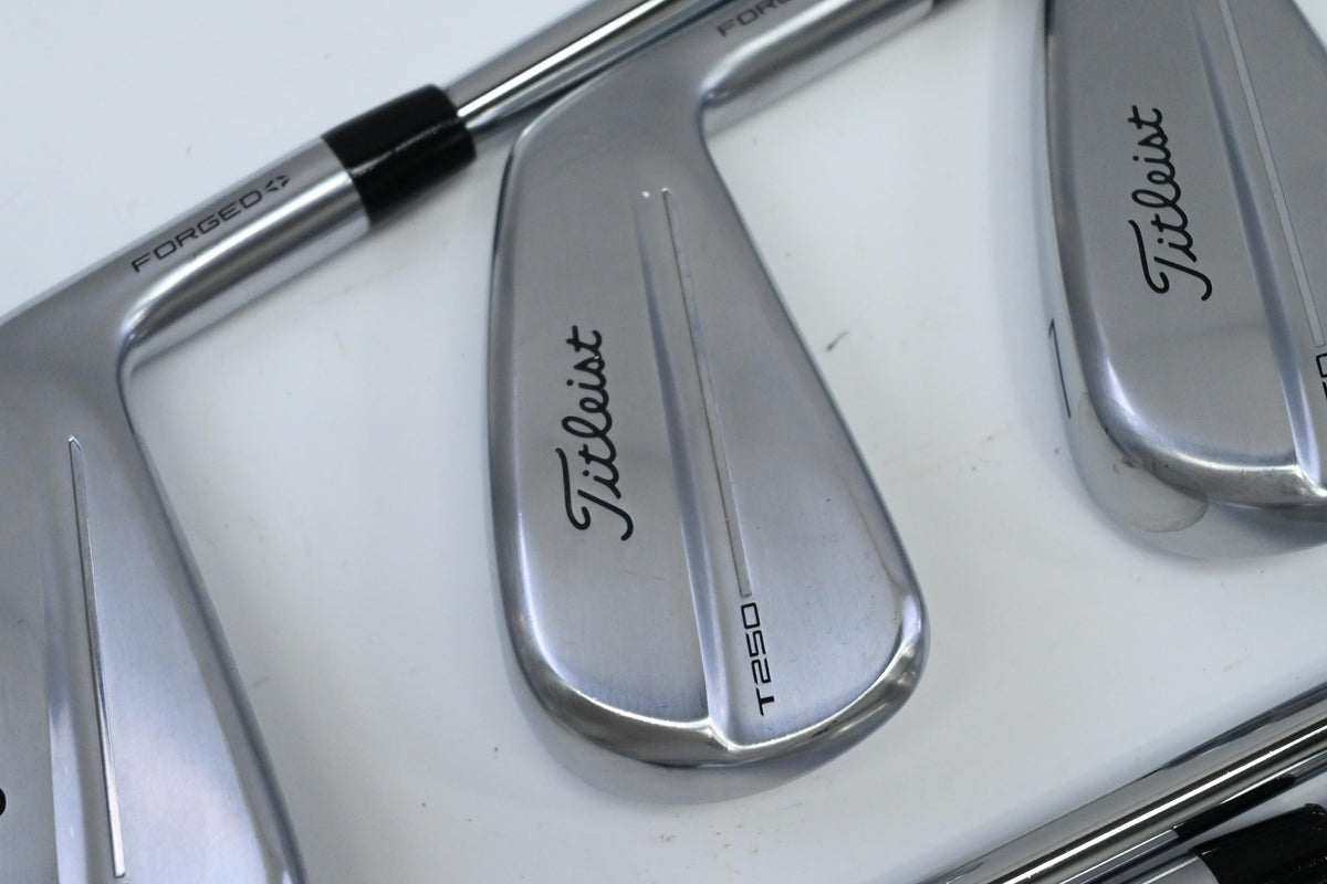 Titleist T250 2025 Irons / 5-PW / Regular Flex Project X LZ 110 Shafts