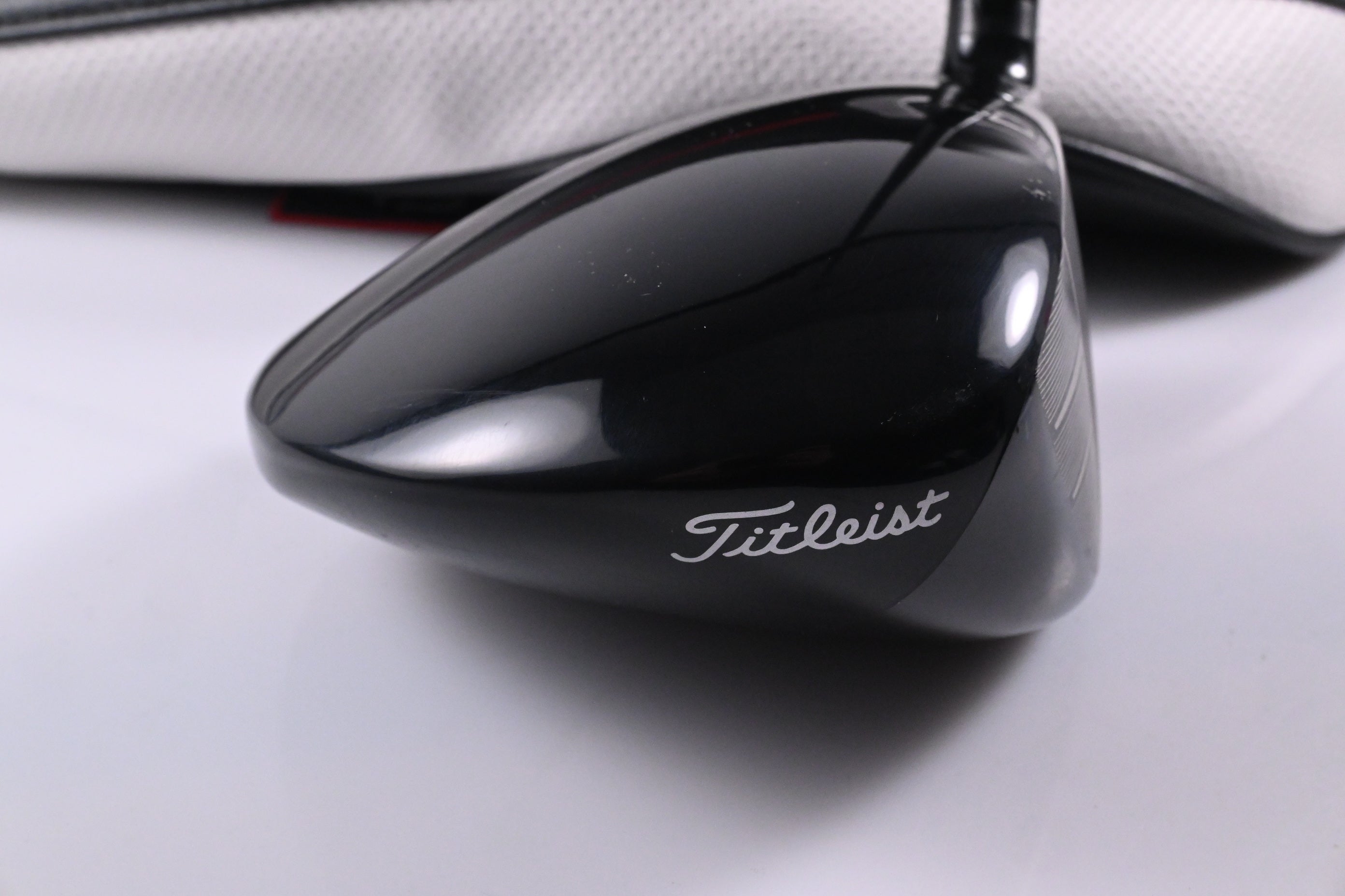 Titleist GT3 Driver / 9 Degree / Stiff Flex HZRDUS Black 60 Shaft
