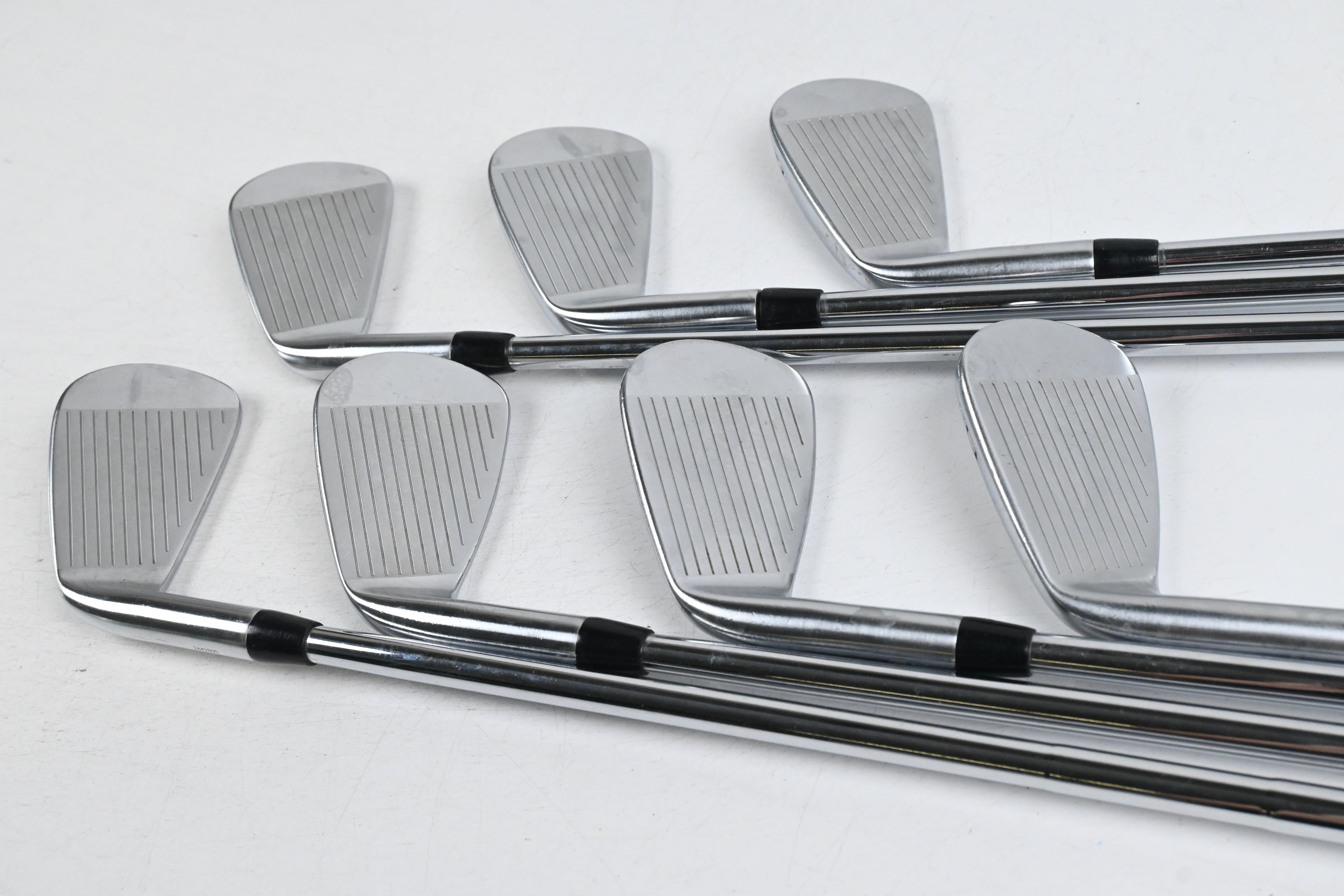 Titleist T100.S 2021 Irons / 4-PW / Stiff Flex AMT Tour White S300 Shafts