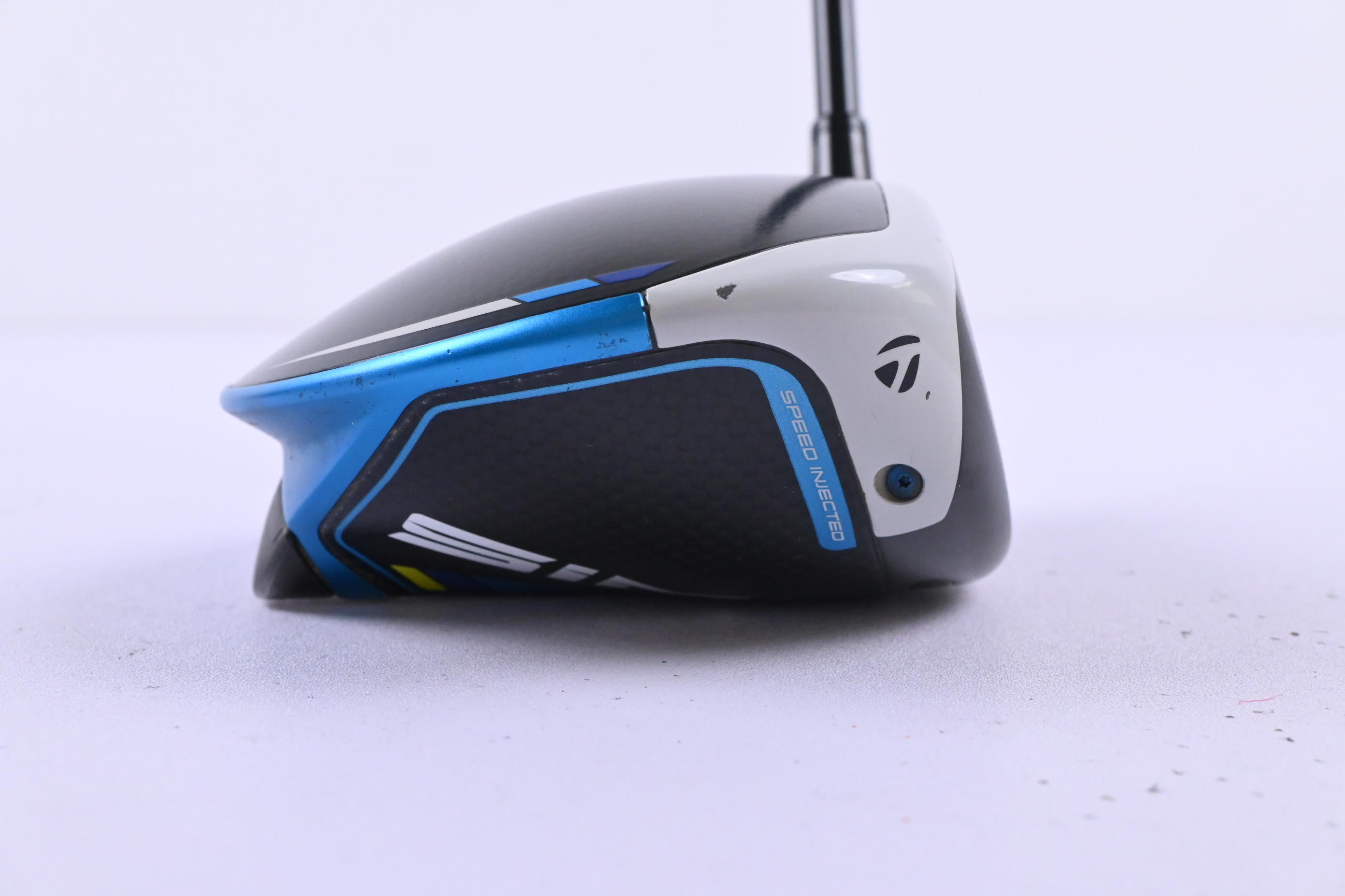 Taylormade SIM2 Driver / 10.5 Degree / Stiff Flex Fujikura Ventus Blue 5 Shaft