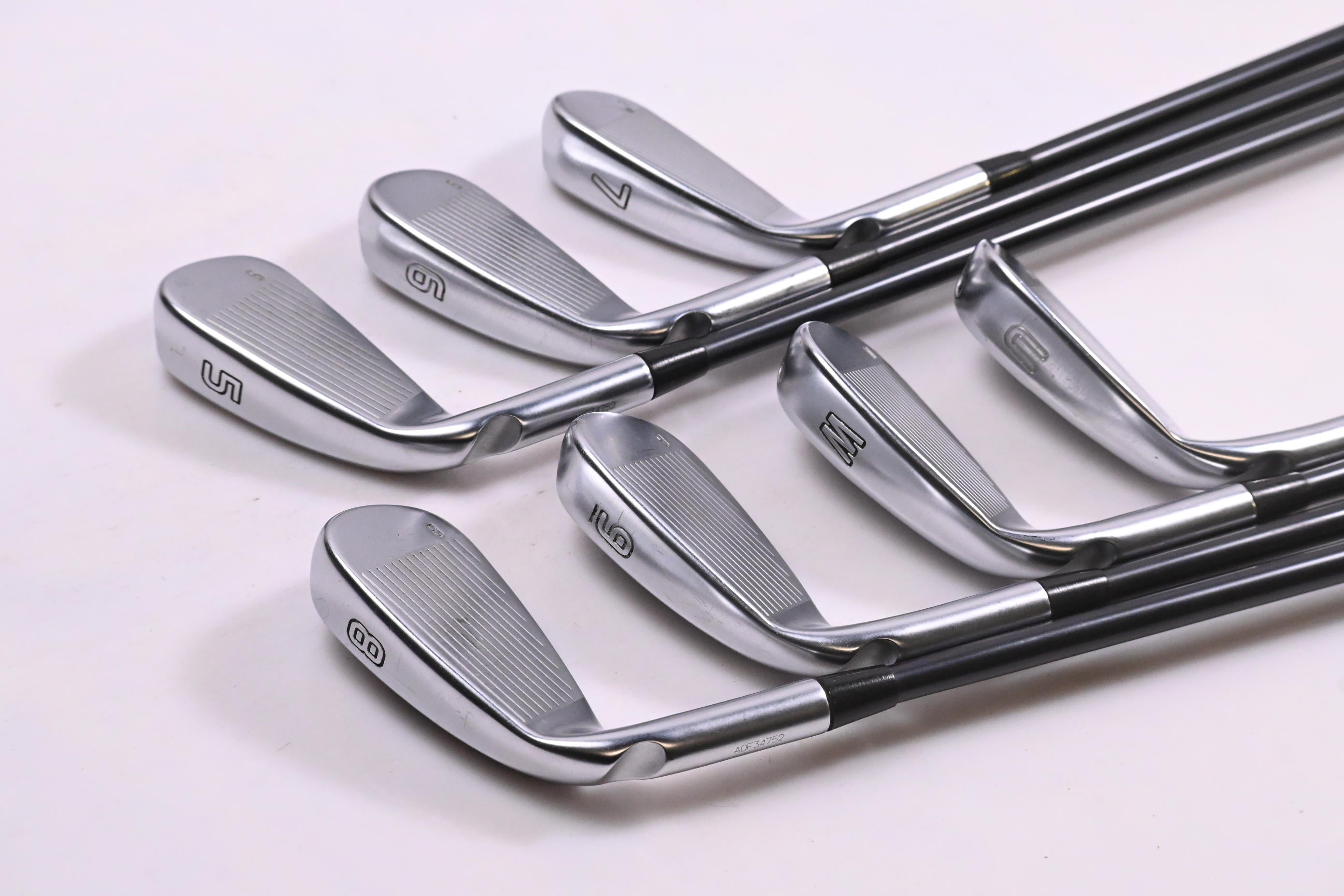Ping G410 Irons / 5-PW+GW / Green Dot / Regular Flex Ping Alta CB Red Shafts