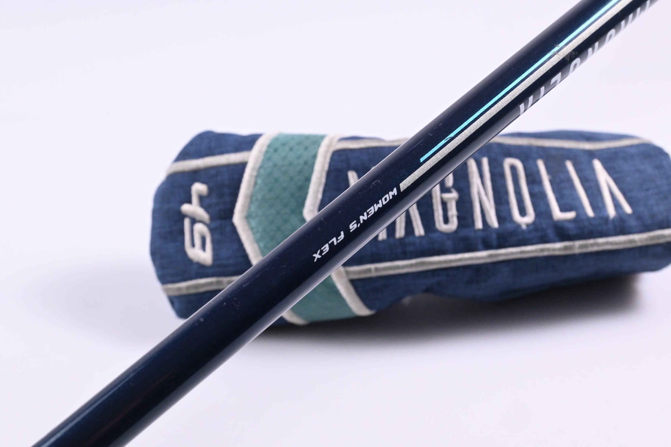 Ladies Wilson Magnolia #6 Hybrid / 26 Degree / Ladies Flex Magnolia Shaft
