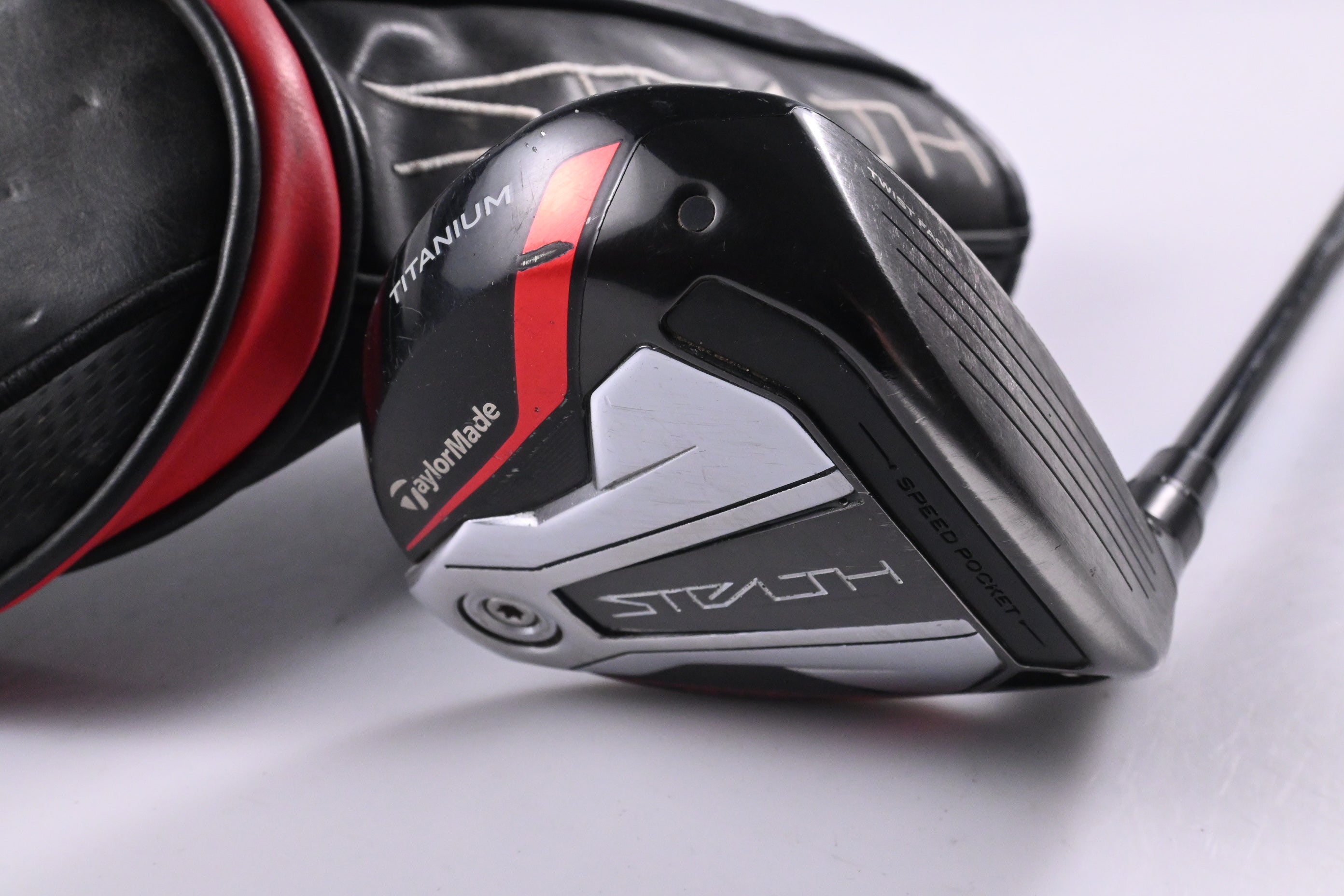 Taylormade Stealth Plus #3 Wood / 15 Degree / X-Flex HZRDUS Smoke RDX Red 75