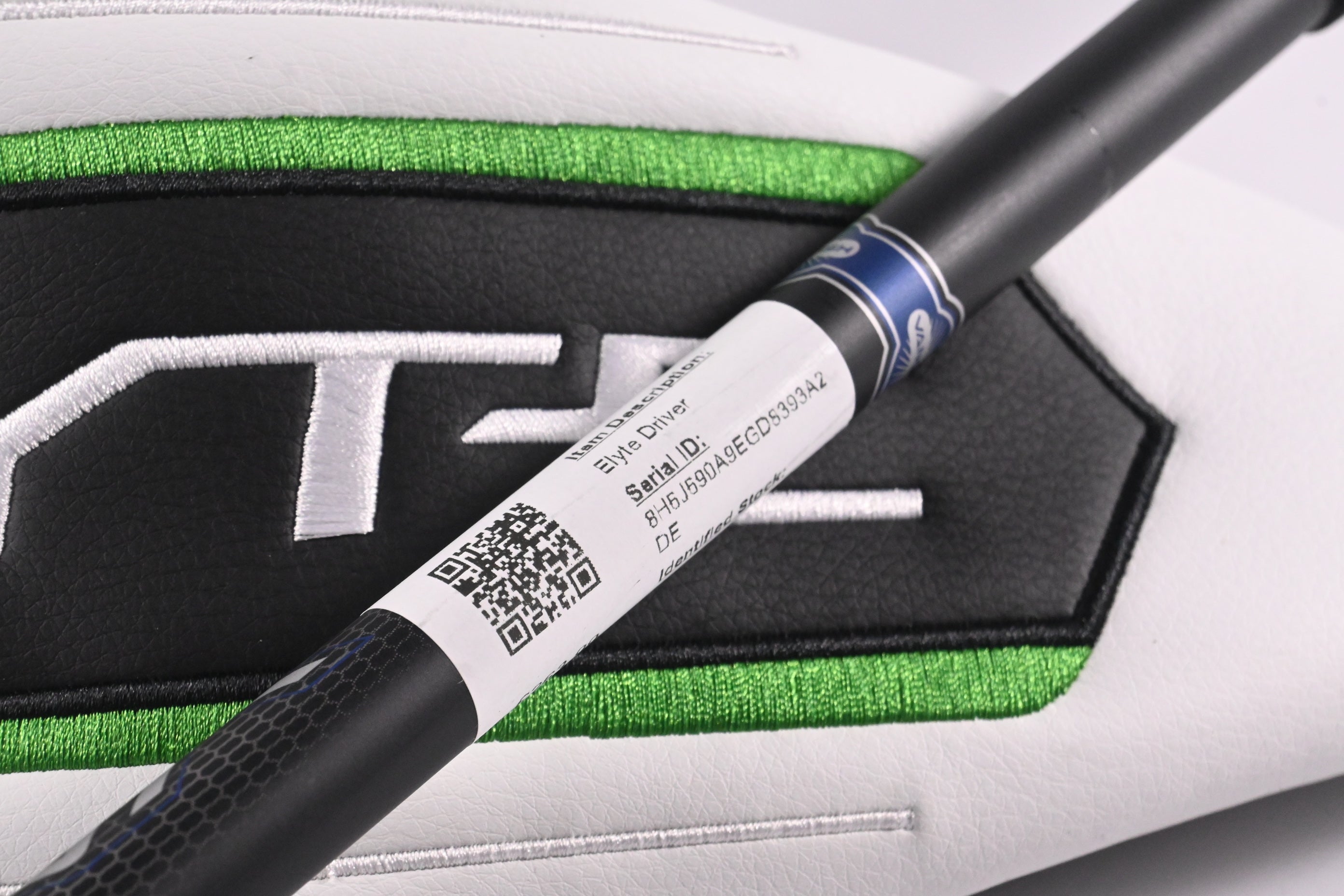 Callaway Elyte Driver / 10.5 Degree / Regular Flex Vanquish 4 Shaft