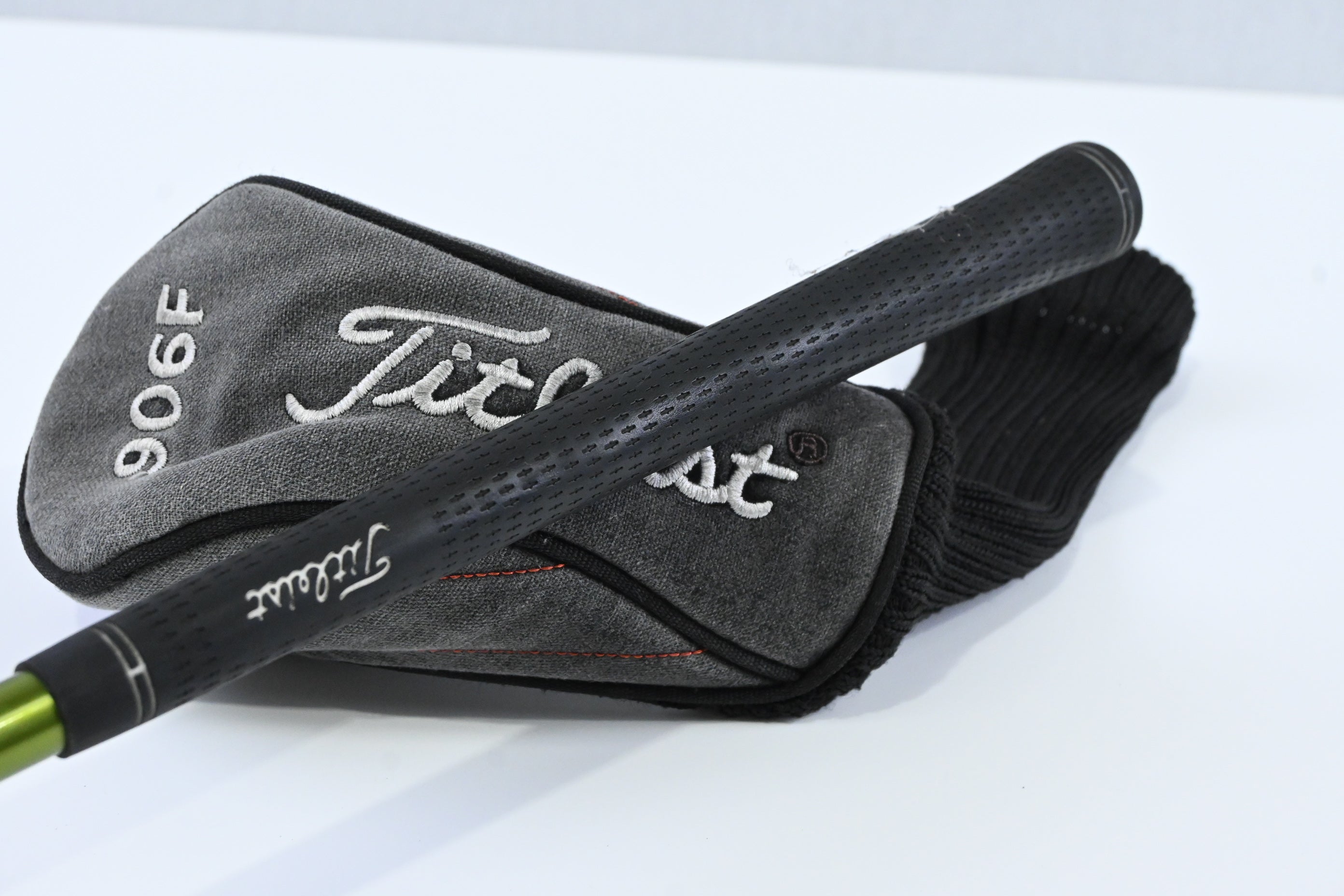 Titleist 906 F2 #3 Wood / 15 Degree / Regular Flex Aldila NV 75 Shaft