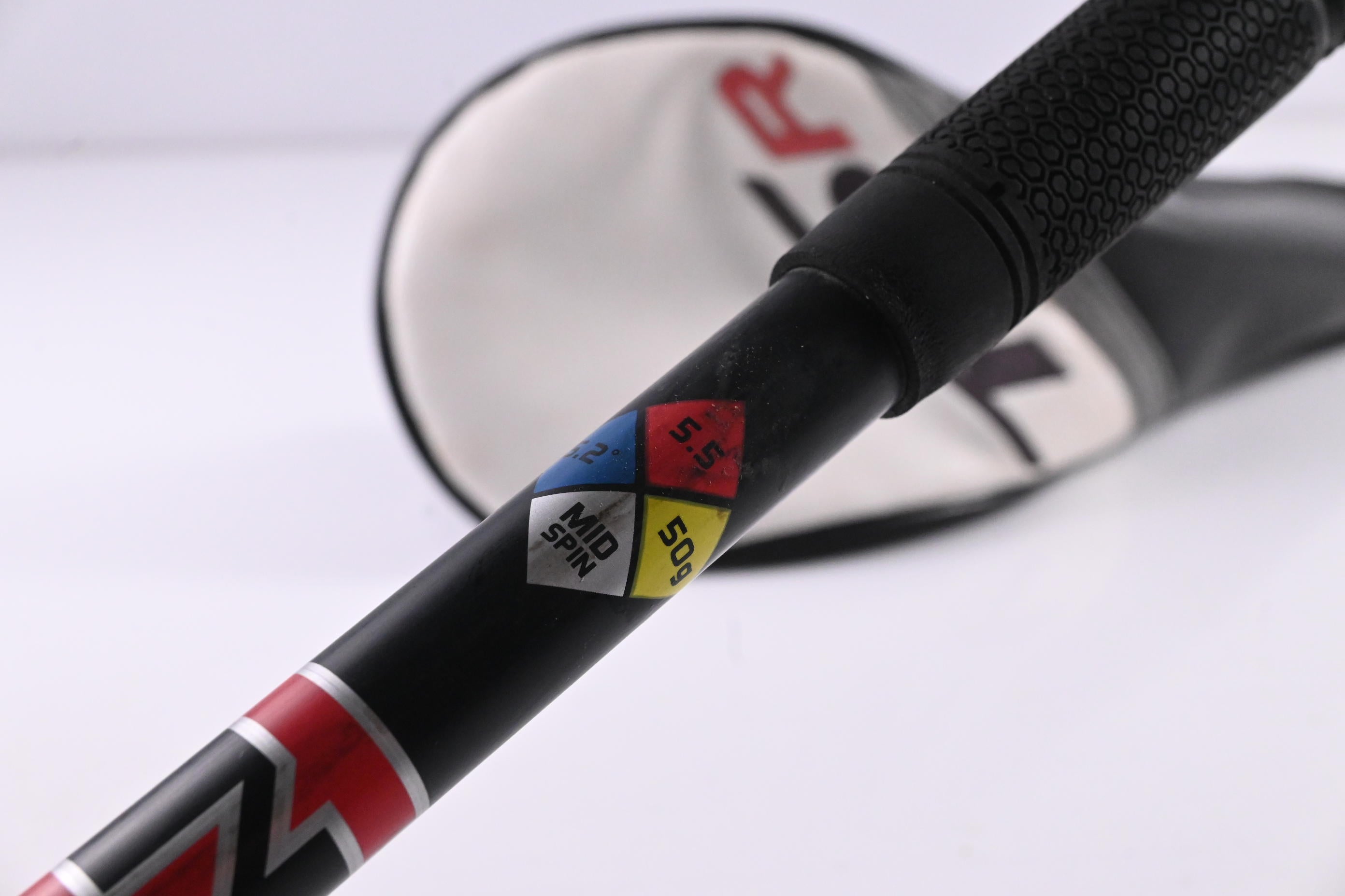 Titleist TSR2 #3 Wood / 16.5 Degree / Regular Flex HZRDUS CB Red 50 Shaft