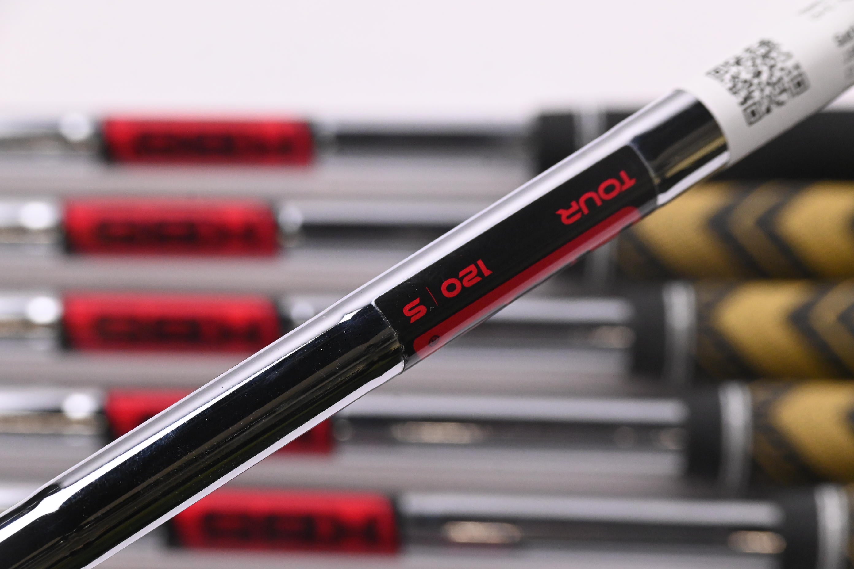 Ping i540 Irons / 5-PW+GW / Black Dot / Stiff Flex KBS Tour 120 Shafts