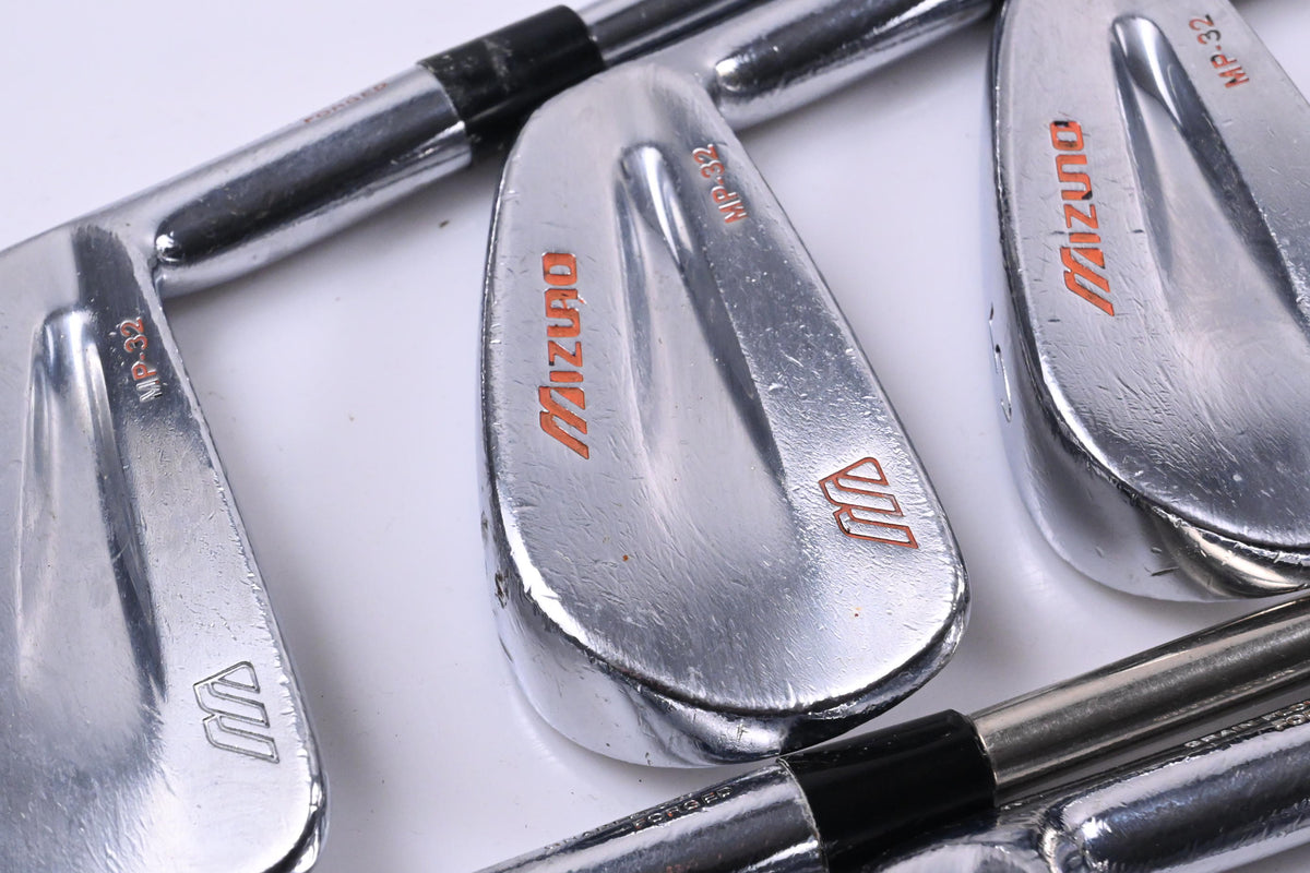 Mizuno MP-32 Irons / 3-PW / Stiff Flex Black Gold Shafts