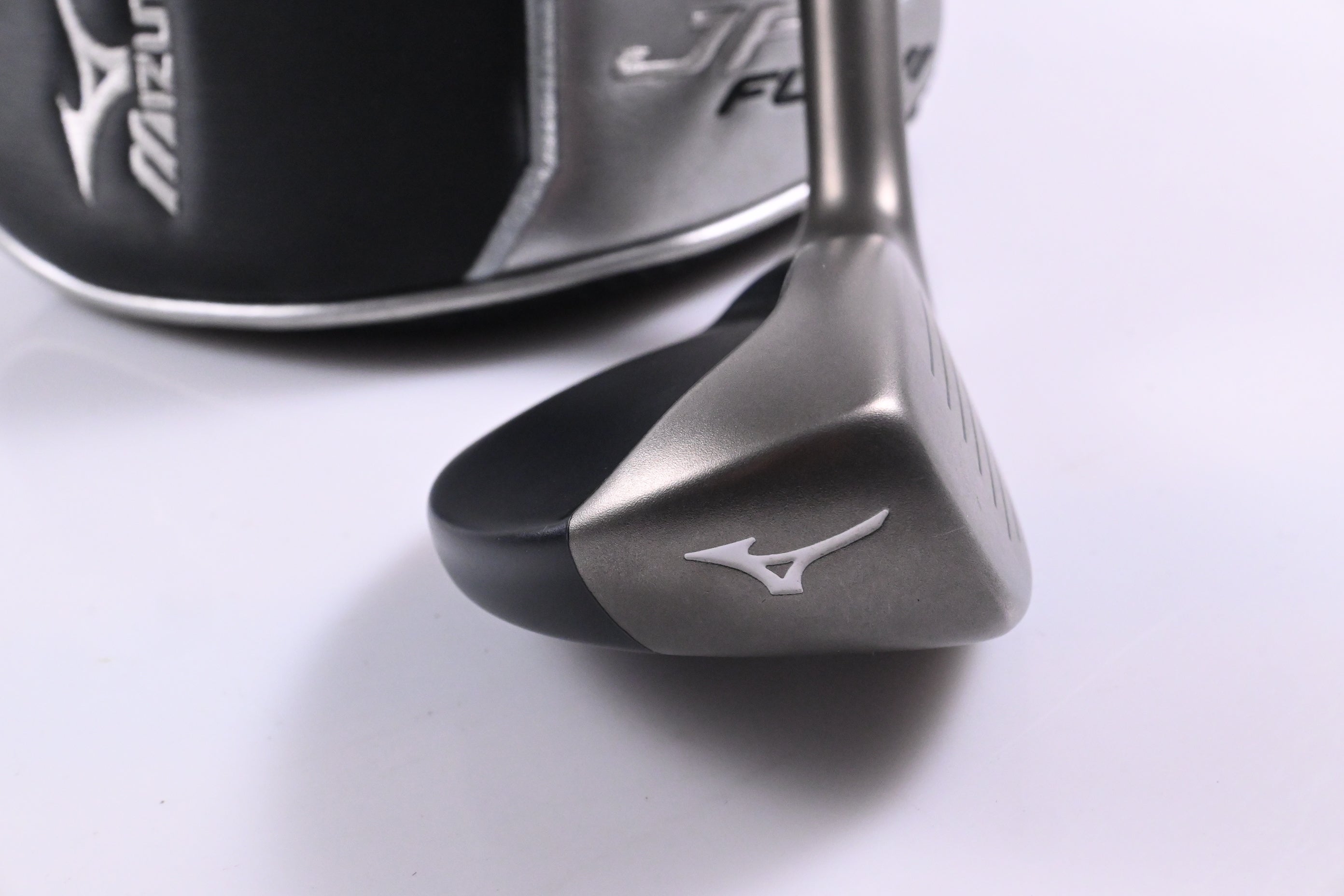 Mizuno JPX Fli-Hi #4 Hybrid / 22 Degree / Regular Flex Fujikura Mizuno Orochi 70