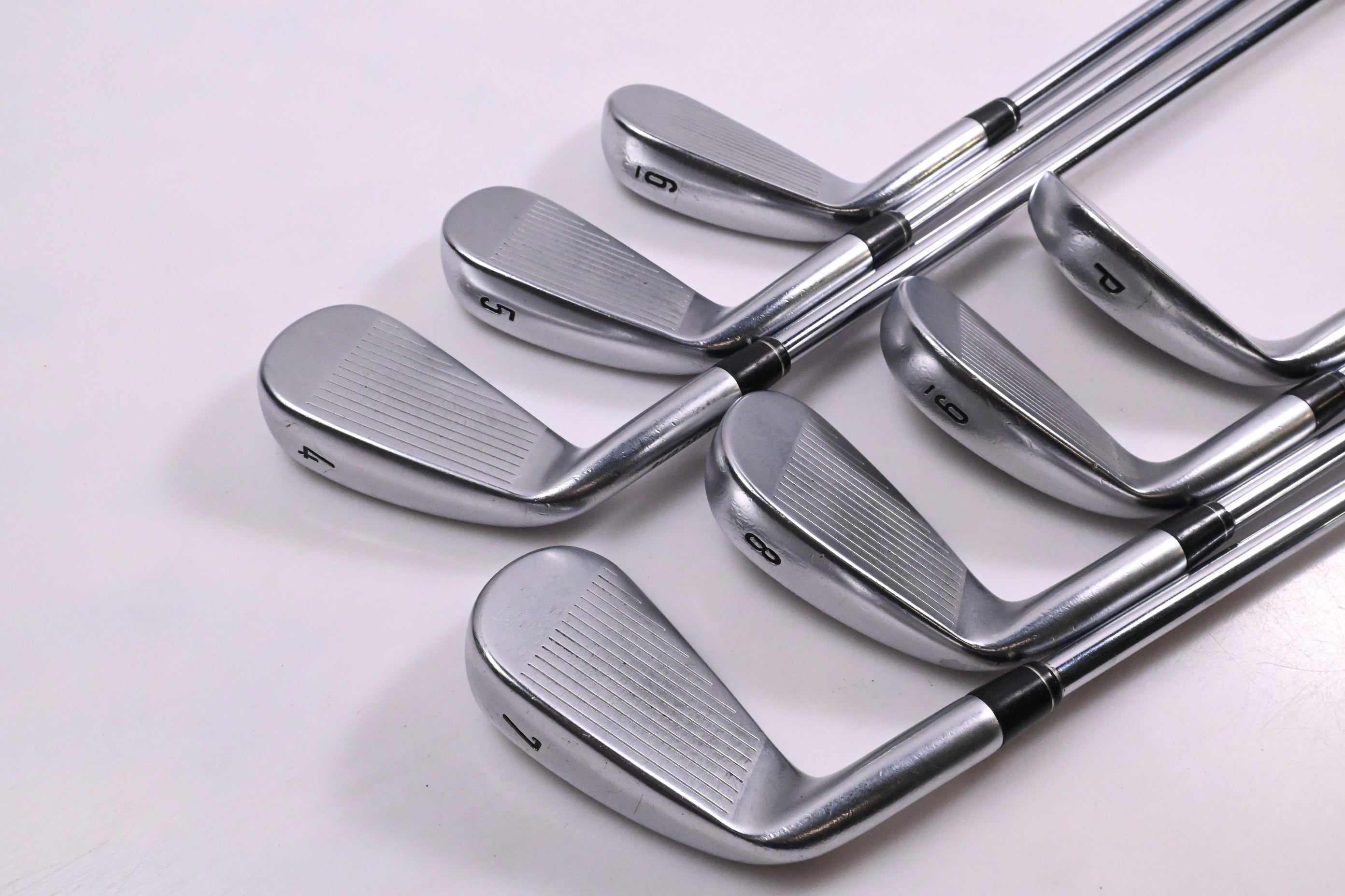 Callaway Apex CF16 Irons / 4-PW / Regular Flex XP95 R300 Shafts