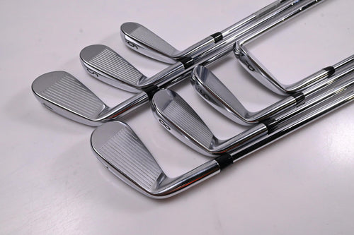 Titleist 718 AP2 Irons / 4-PW / Stiff Flex AMT Tour White S300 Shafts