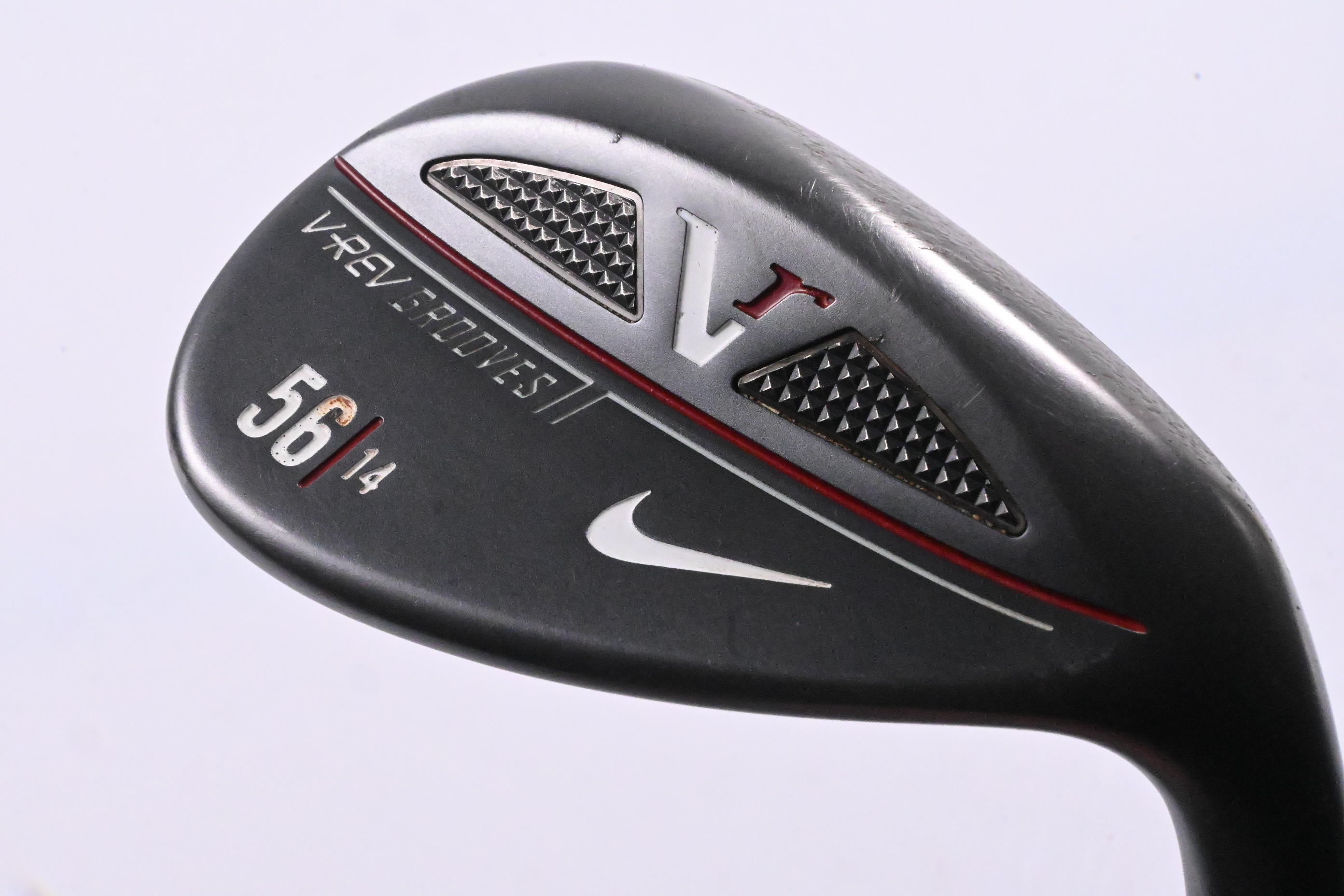 Nike VR V-Rev Sand Wedge / 56 Degree / Stiff Flex Dynamic Gold S400 Shaft