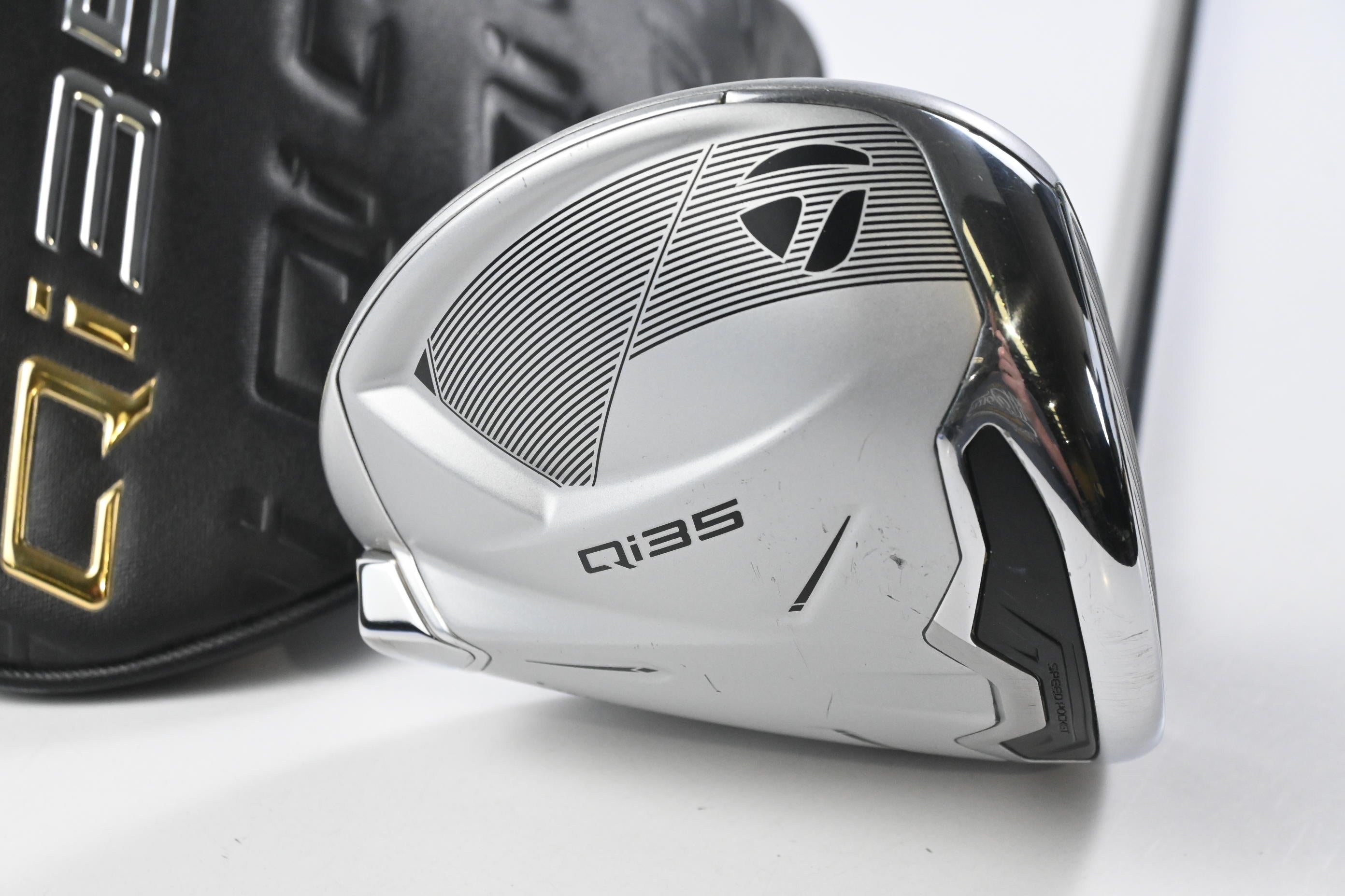 Taylormade Qi35 Max Designer Series Driver / 10.5 Degree / Regular Flex Diamana
