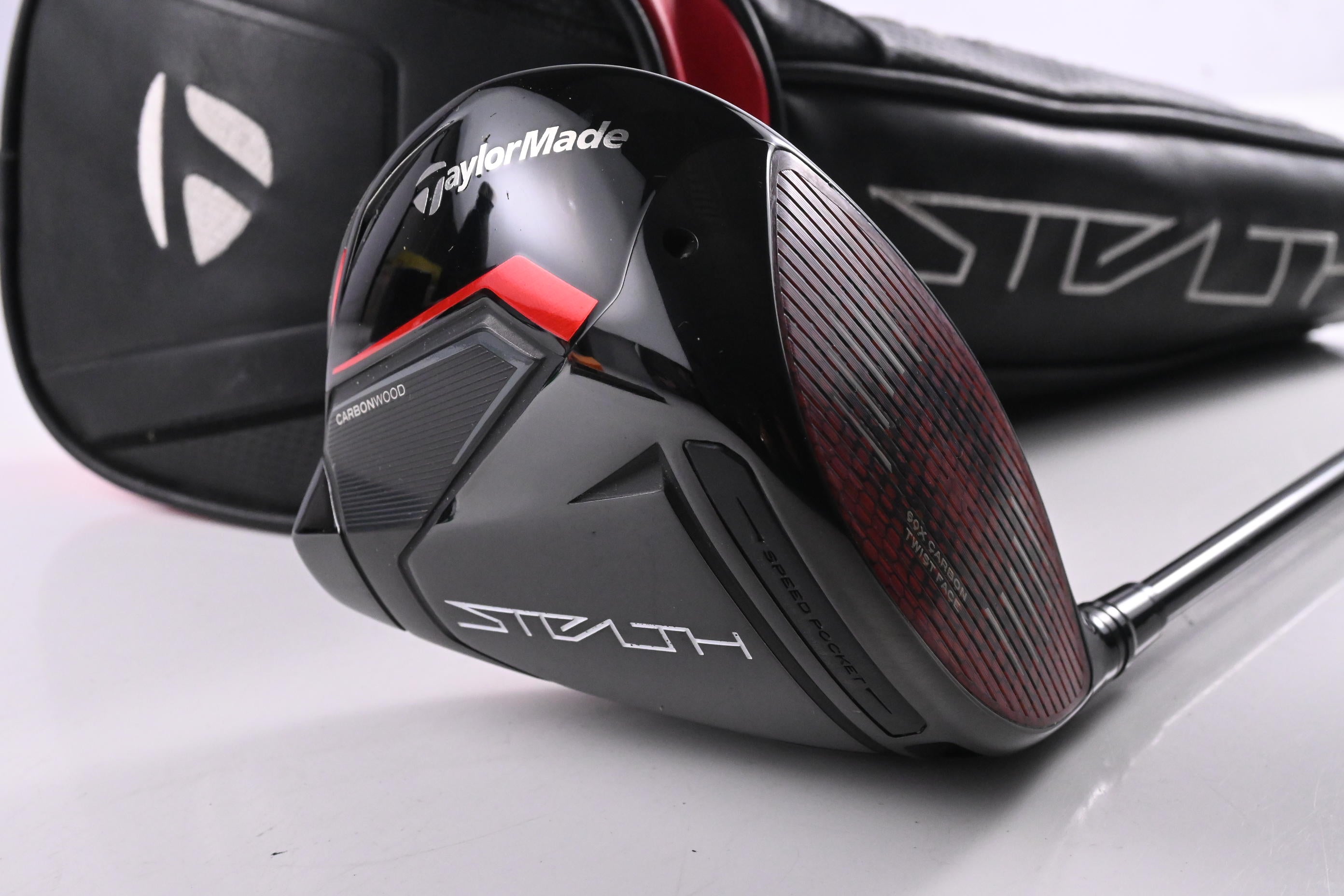Taylormade Stealth Driver / 9 Degree / Stiff Flex HZRDUS Smoke RDX Black 60
