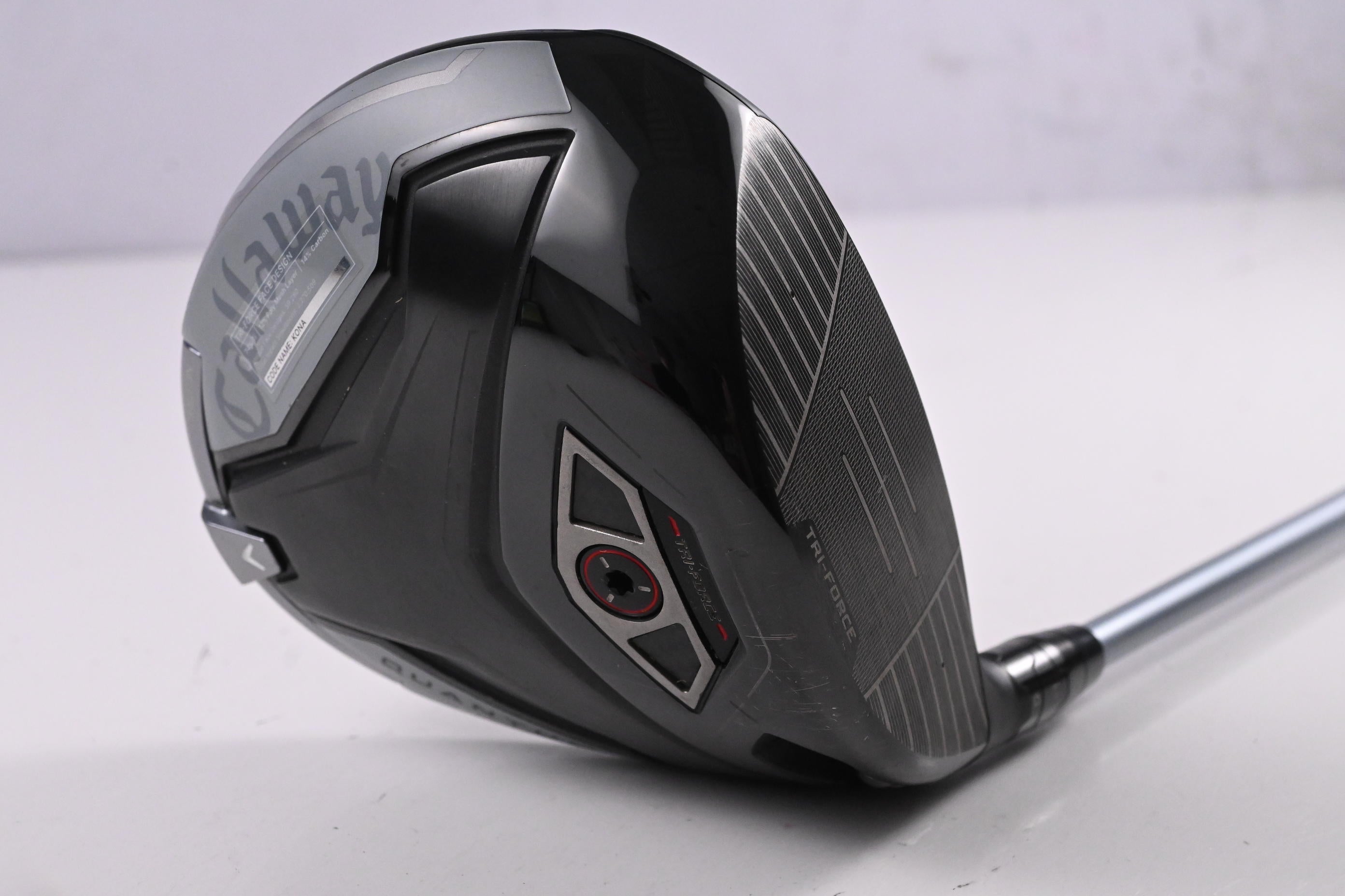 Callaway Quantum Max Driver / 10.5 Degree / Regular Flex HZRDUS T800 55 Shaft